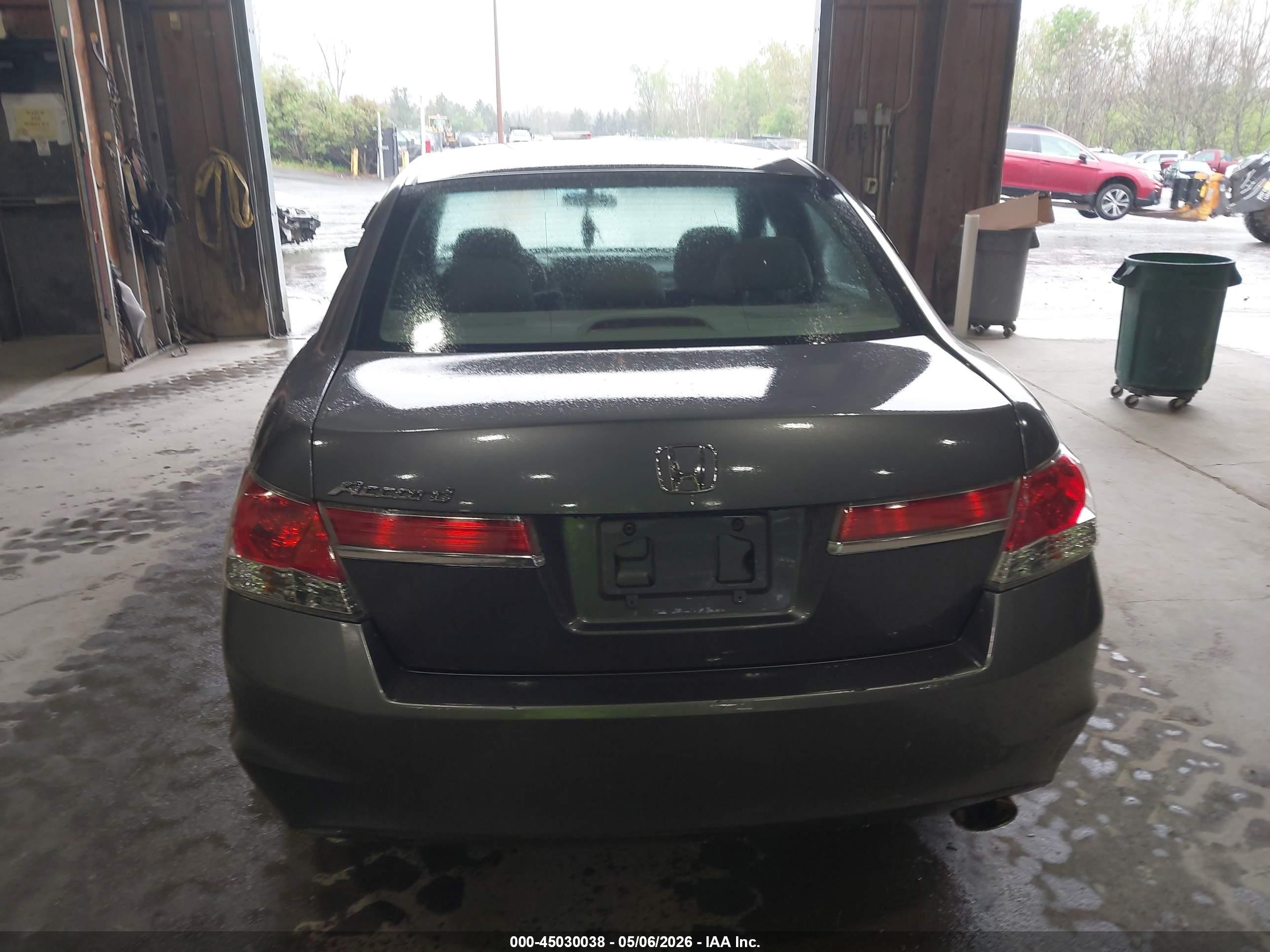 2012 Honda Accord 2.4 Ex Gray vin: 1HGCP2F7XCA107548
