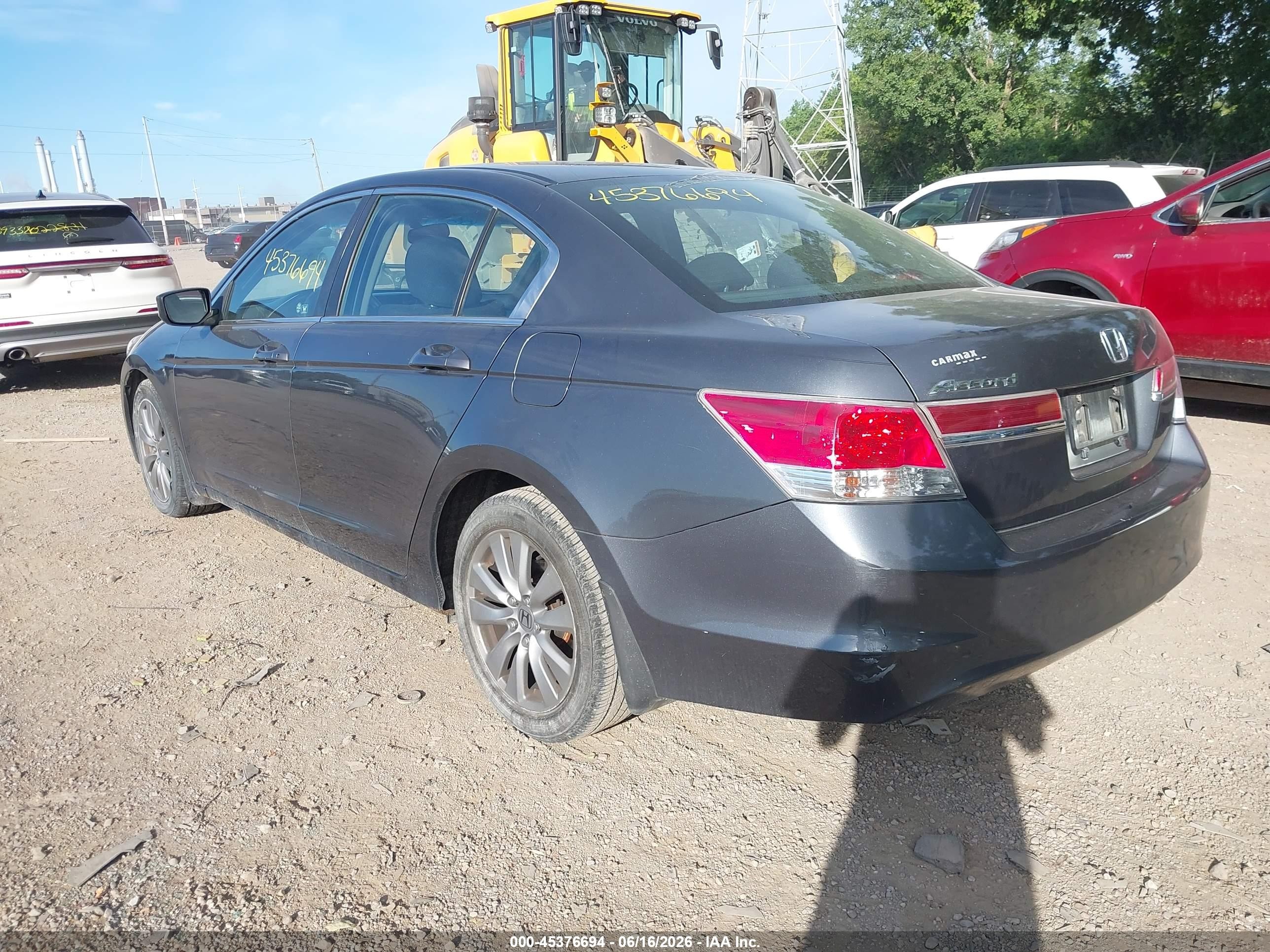 2012 Honda Accord 2.4 Ex Gray vin: 1HGCP2F7XCA141621