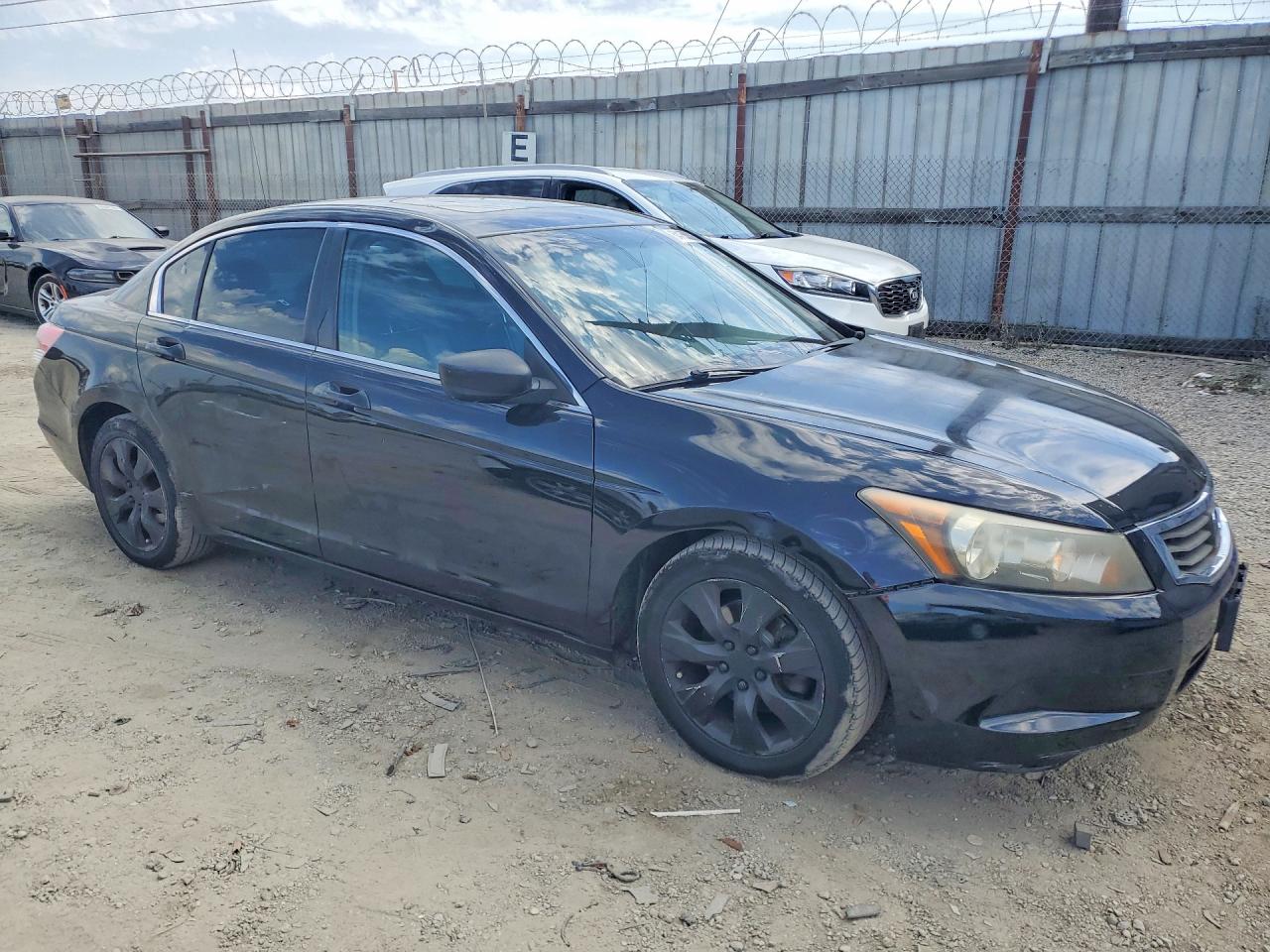 2010 Honda Accord Exl Черный vin: 1HGCP2F80AA068734