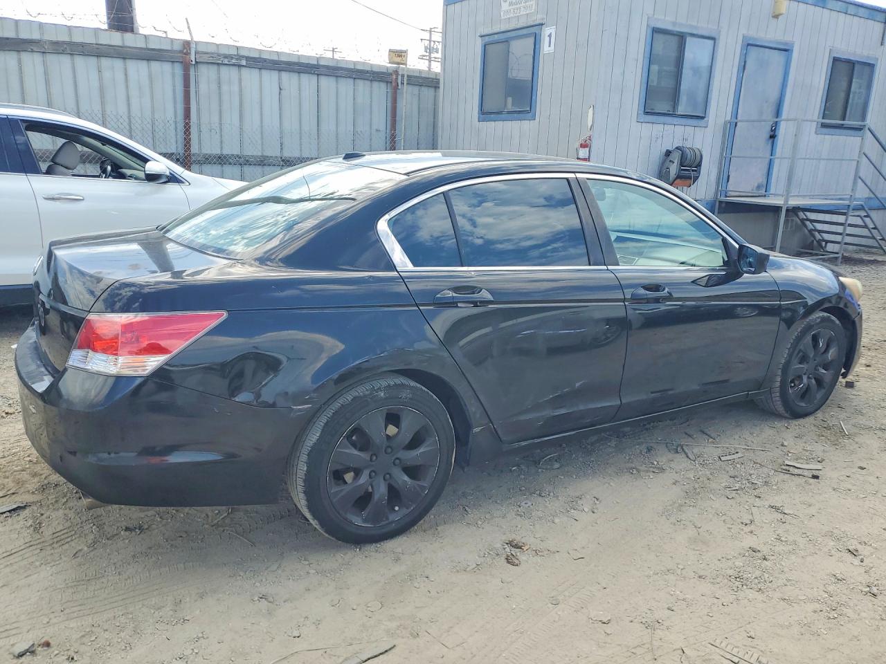 2010 Honda Accord Exl Черный vin: 1HGCP2F80AA068734