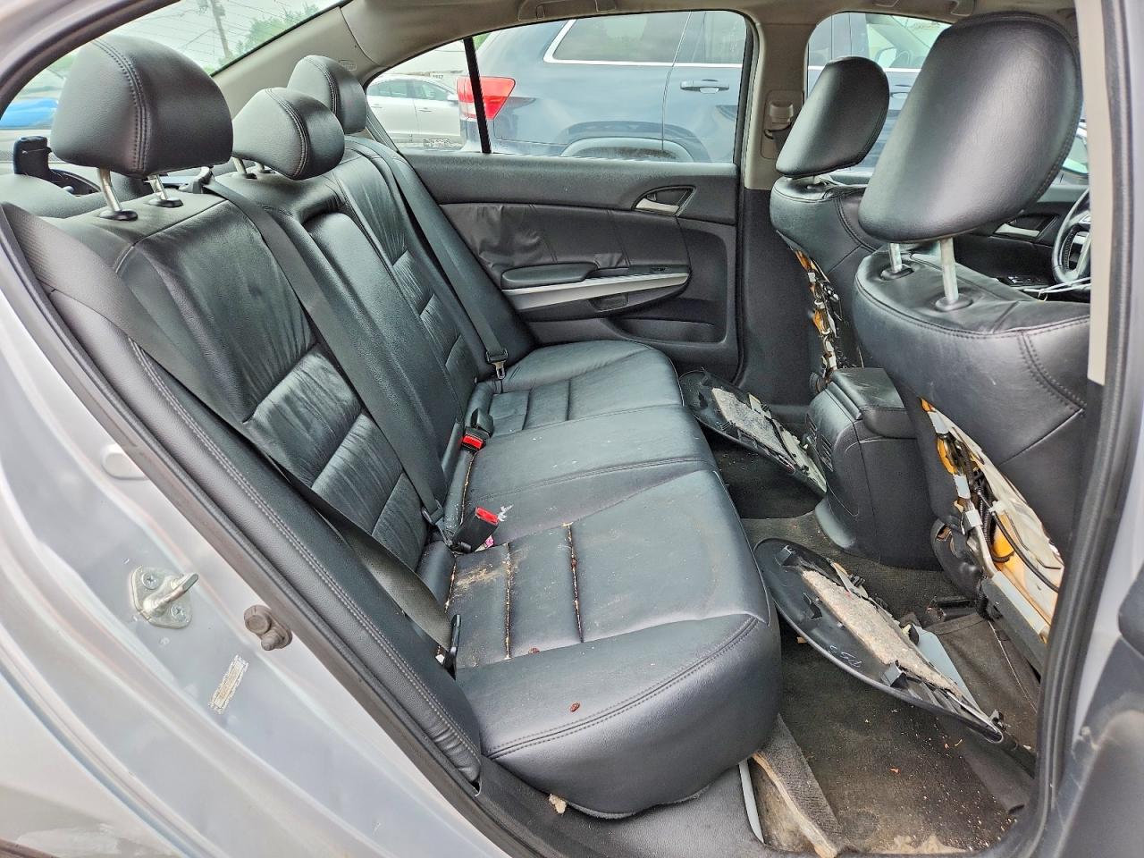 2010 Honda Accord Exl Серебряный vin: 1HGCP2F80AA190770