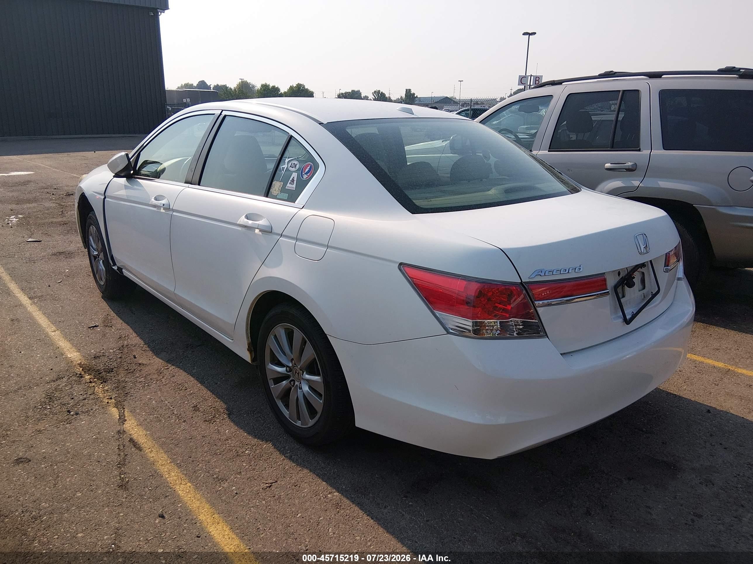 2011 Honda Accord 2.4 Ex-l White vin: 1HGCP2F80BA030244
