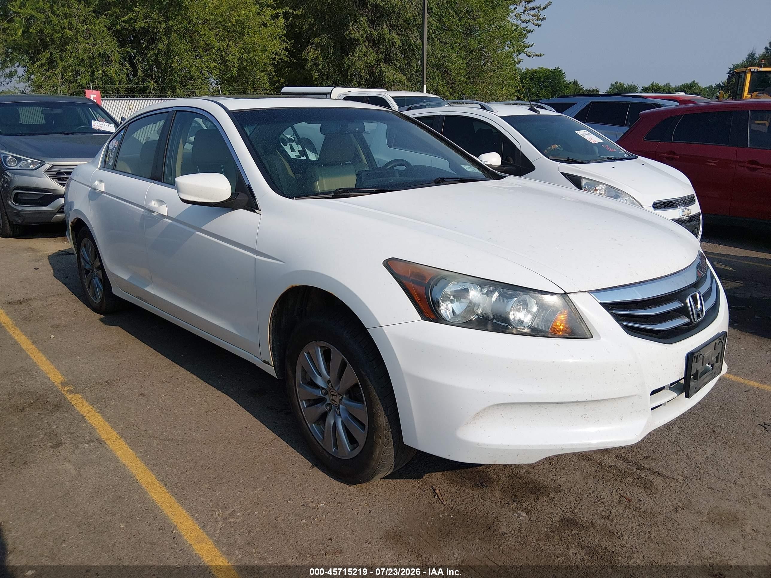 2011 Honda Accord 2.4 Ex-l White vin: 1HGCP2F80BA030244
