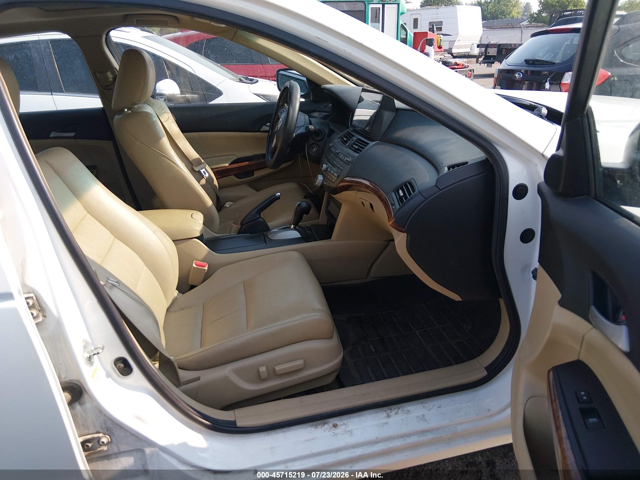 2011 Honda Accord 2.4 Ex-l White vin: 1HGCP2F80BA030244