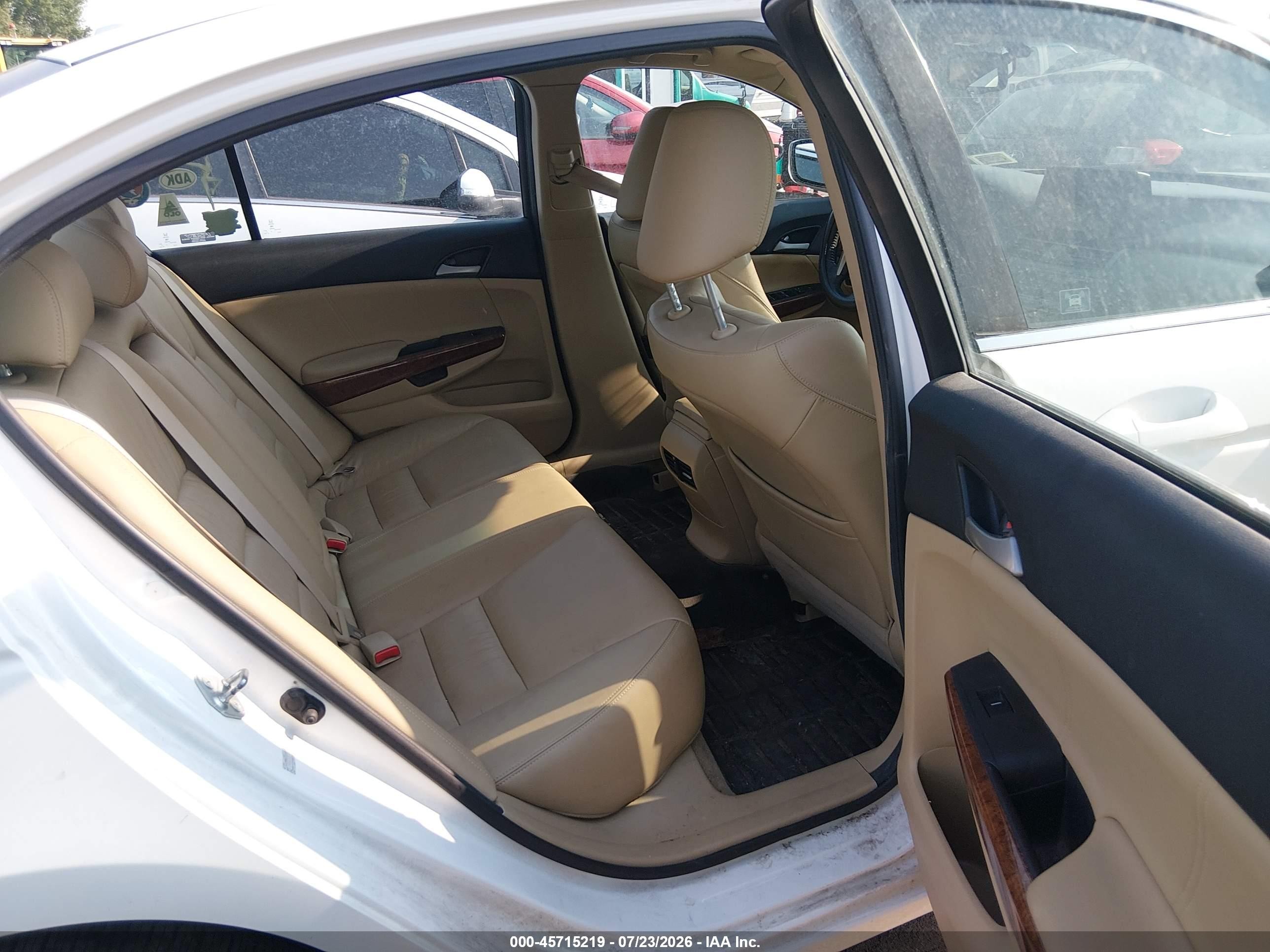 2011 Honda Accord 2.4 Ex-l White vin: 1HGCP2F80BA030244