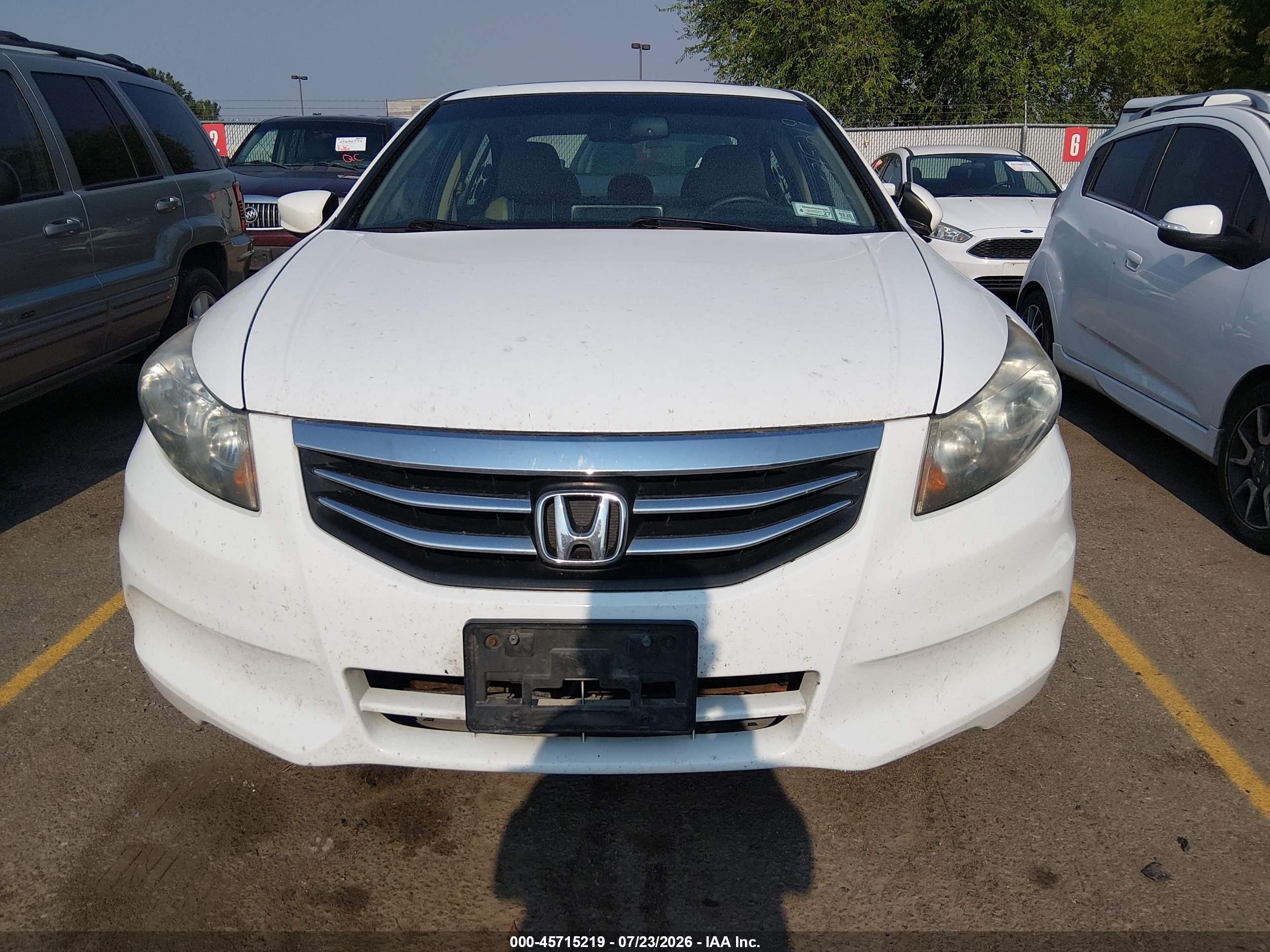 2011 Honda Accord 2.4 Ex-l White vin: 1HGCP2F80BA030244