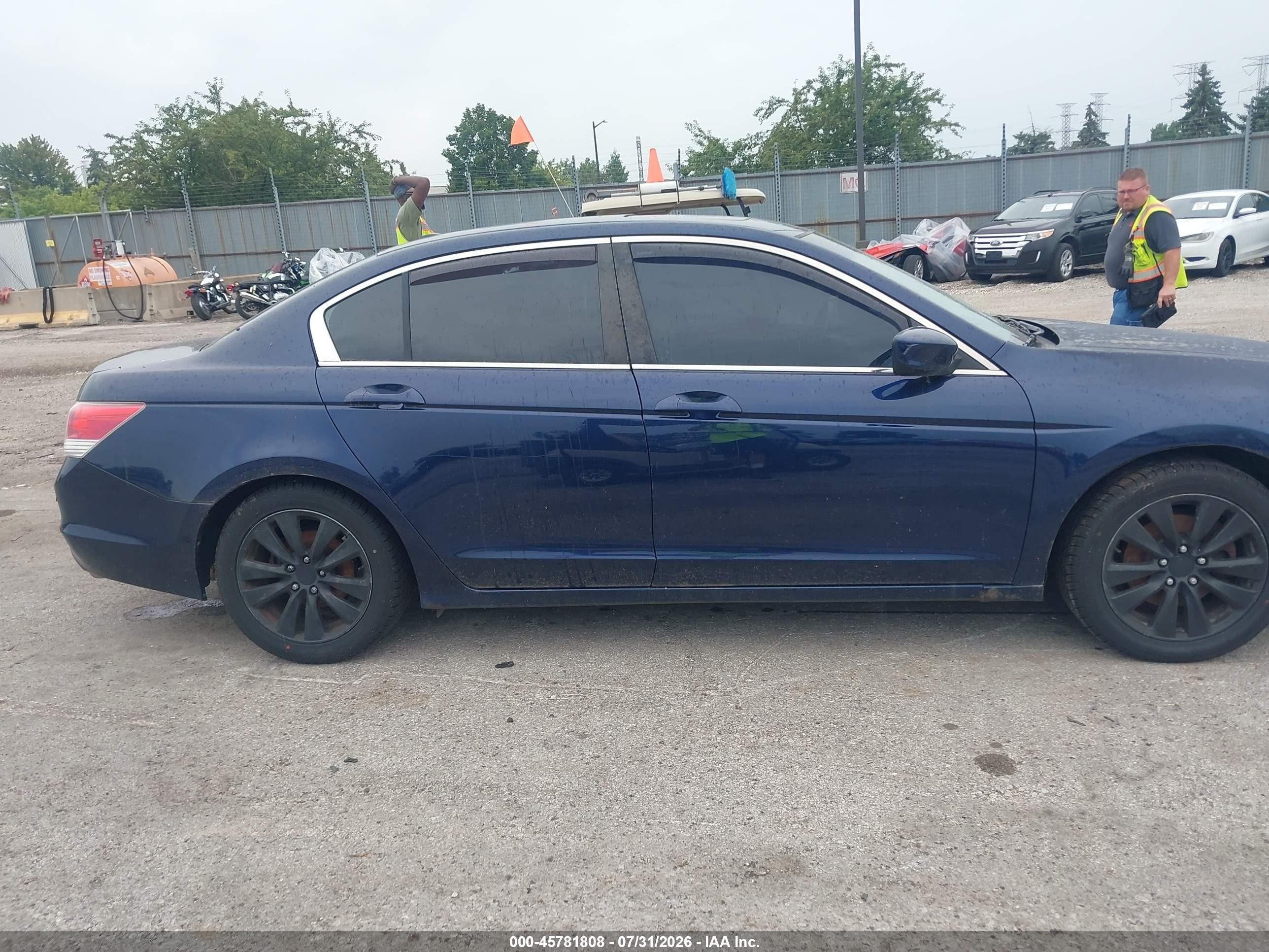 2011 Honda Accord 2.4 Ex-l Blue vin: 1HGCP2F80BA137147