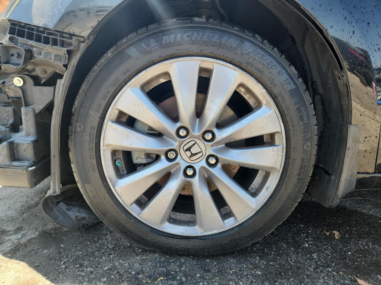 2011 Honda Accord Exl Black vin: 1HGCP2F80BA153025 Damage: Left Front Wheel, Curb Rash, > 12 Inches