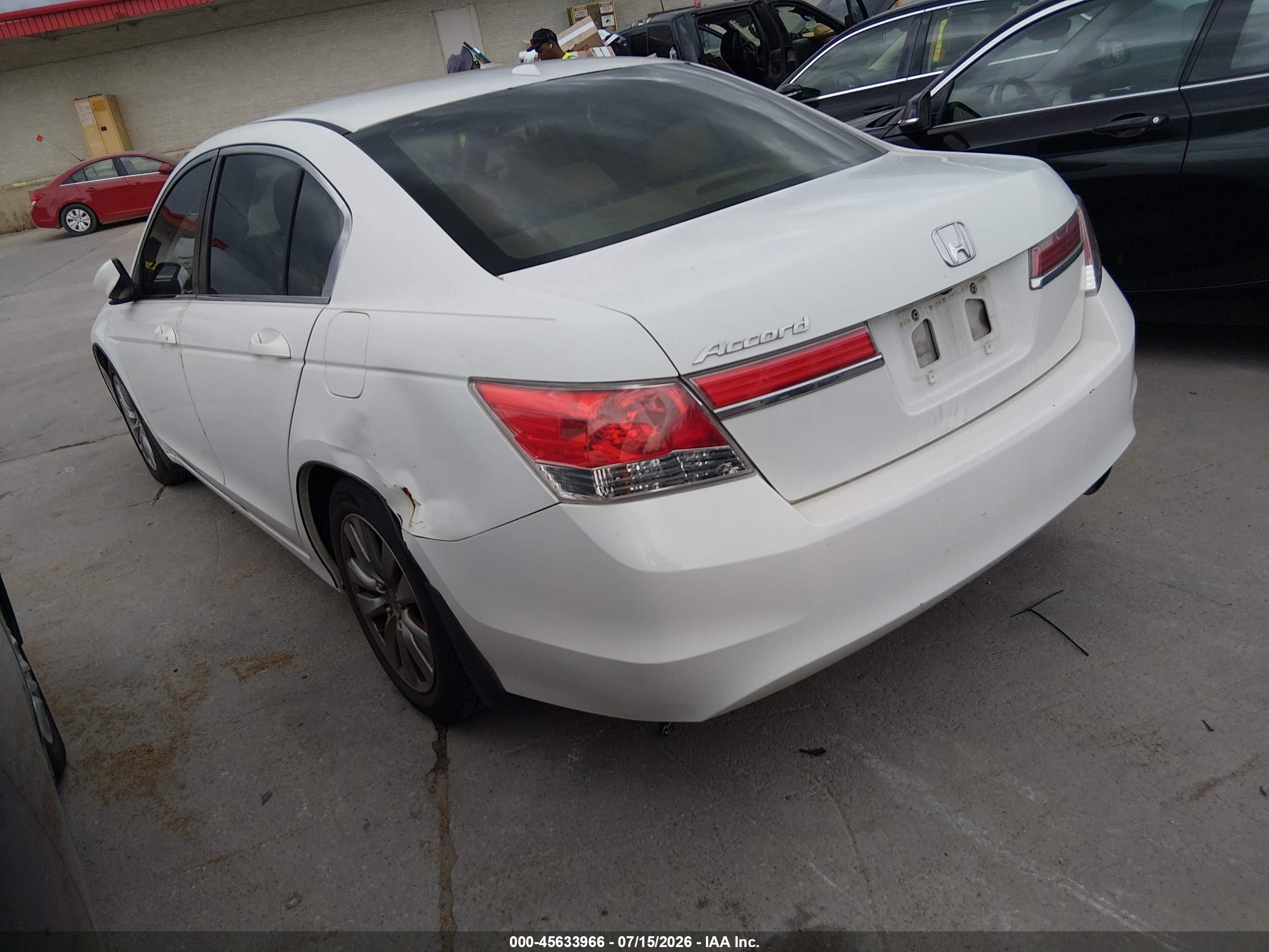 2011 Honda Accord 2.4 Ex-l White vin: 1HGCP2F80BA156894