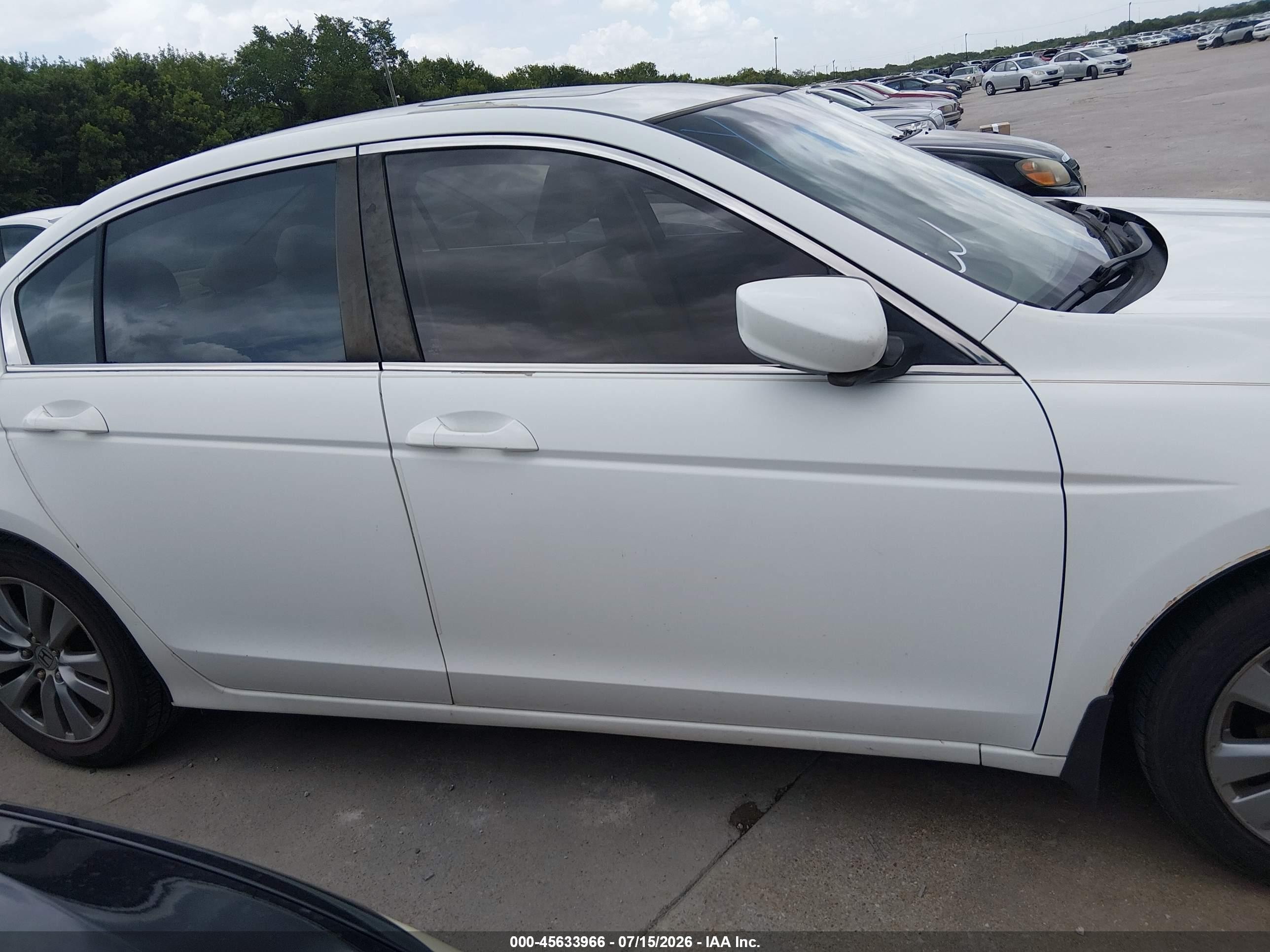 2011 Honda Accord 2.4 Ex-l White vin: 1HGCP2F80BA156894