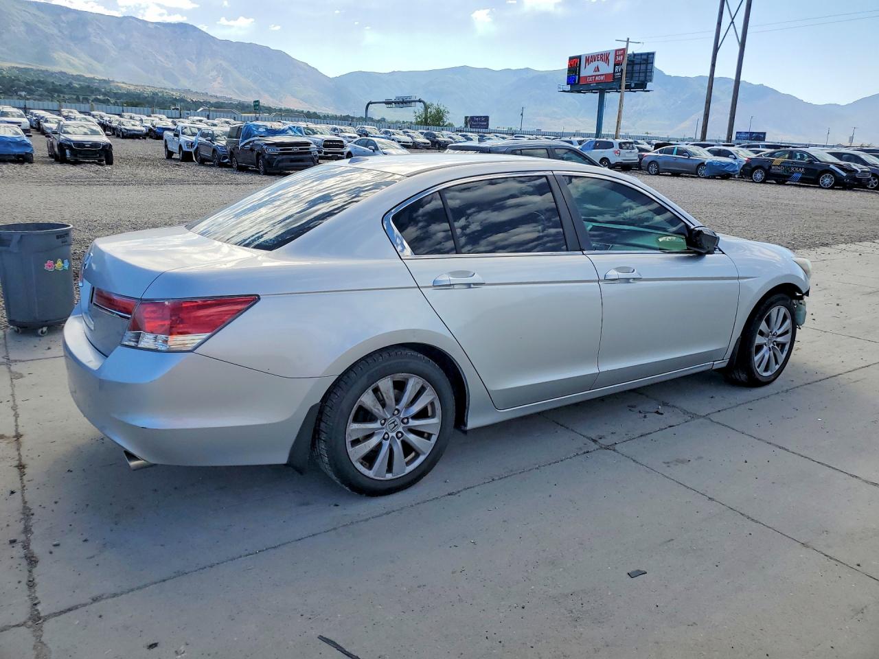 2012 Honda Accord Exl Silver vin: 1HGCP2F80CA062452
