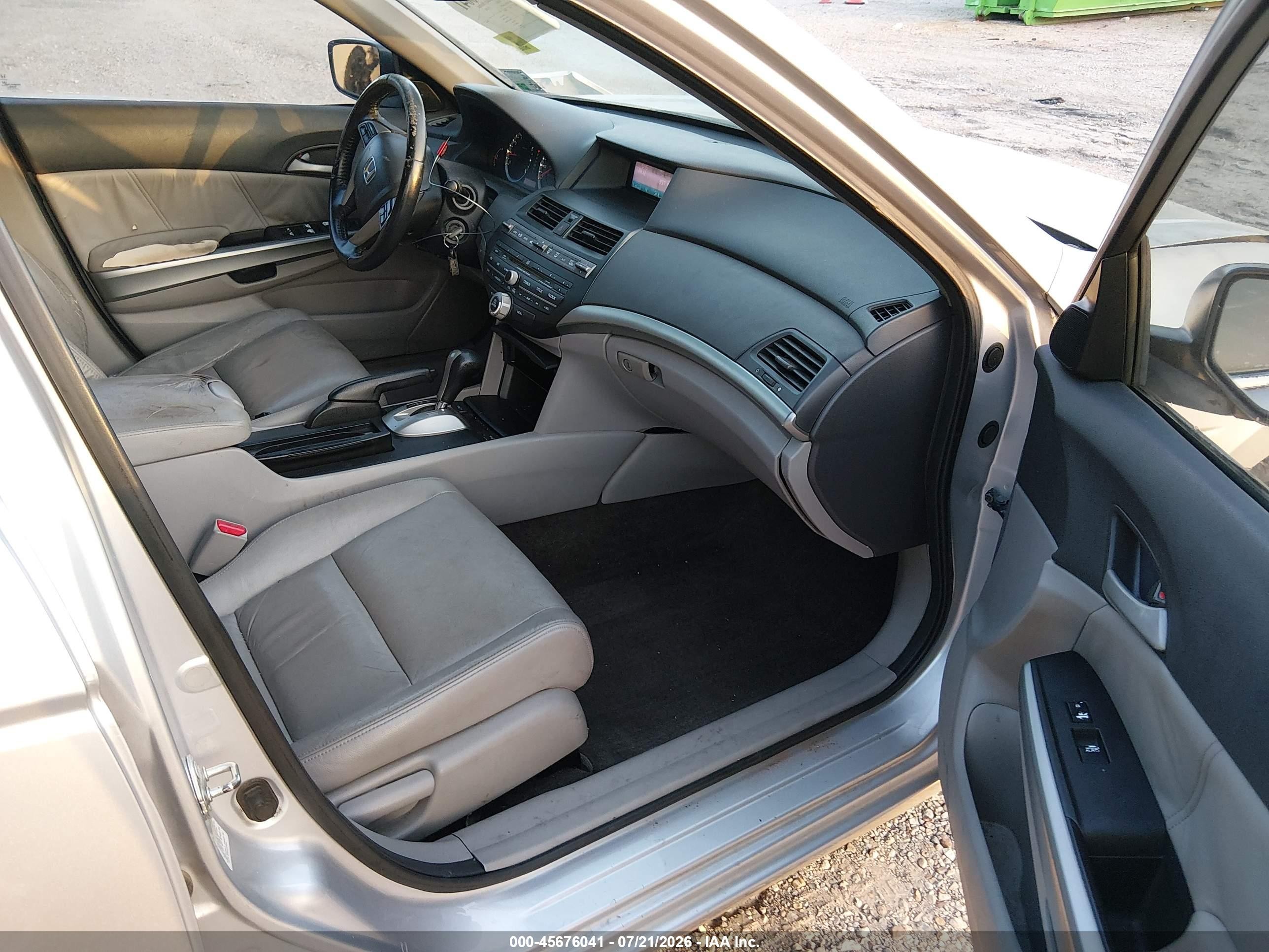 2010 Honda Accord 2.4 Ex-l Серебряный vin: 1HGCP2F81AA063221