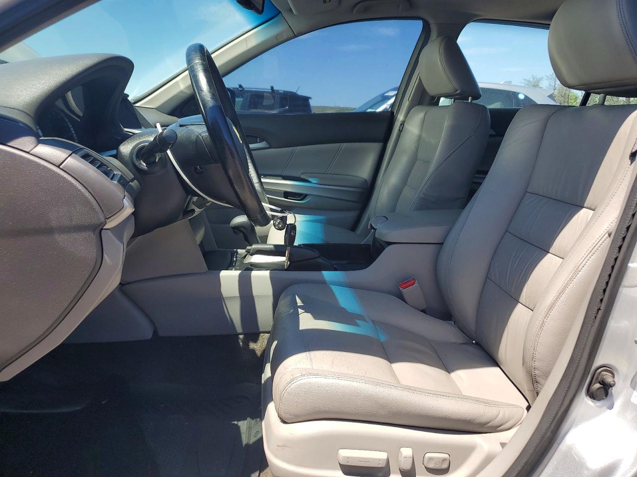 2010 Honda Accord Exl Silver vin: 1HGCP2F81AA134028