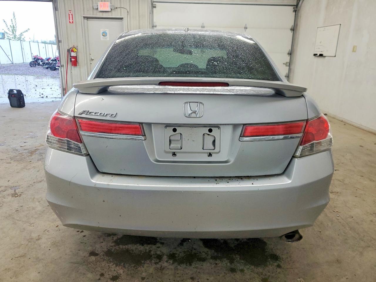 2011 Honda Accord Exl Silver vin: 1HGCP2F81BA008432