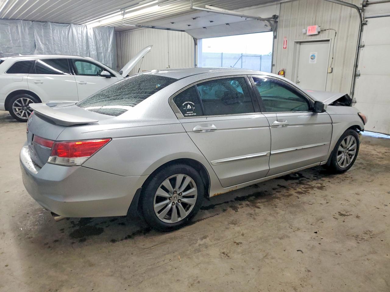 2011 Honda Accord Exl Silver vin: 1HGCP2F81BA008432
