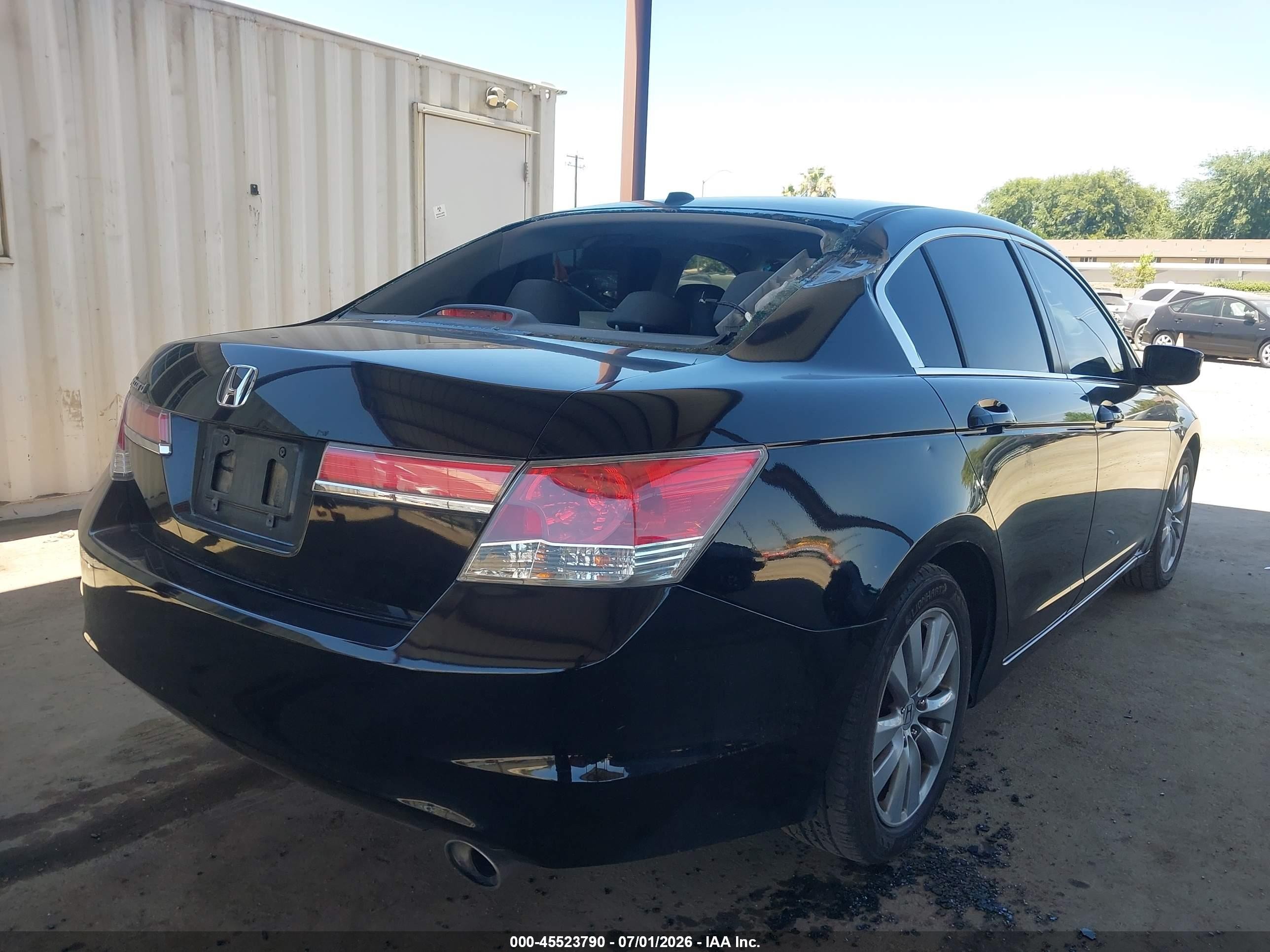 2011 Honda Accord 2.4 Ex-l Black vin: 1HGCP2F81BA010052