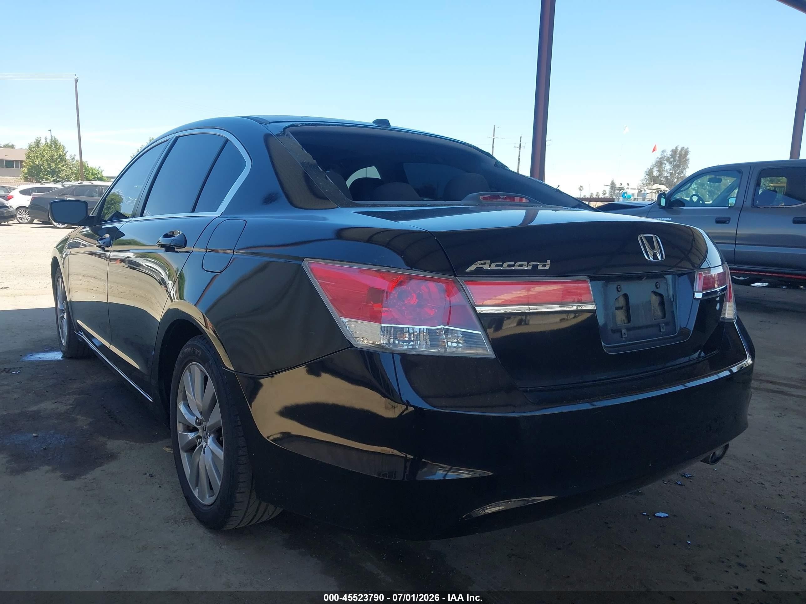 2011 Honda Accord 2.4 Ex-l Black vin: 1HGCP2F81BA010052