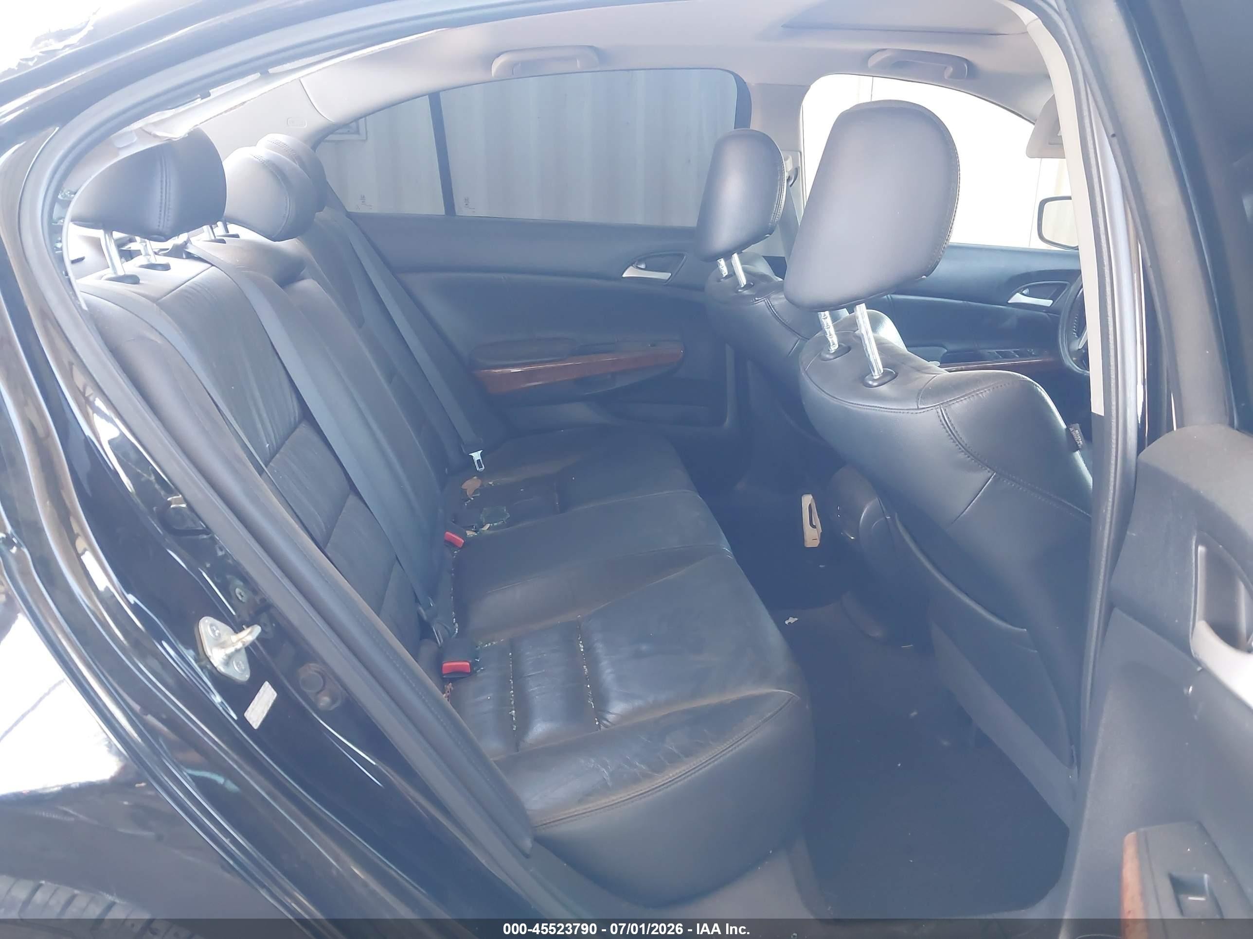 2011 Honda Accord 2.4 Ex-l Black vin: 1HGCP2F81BA010052
