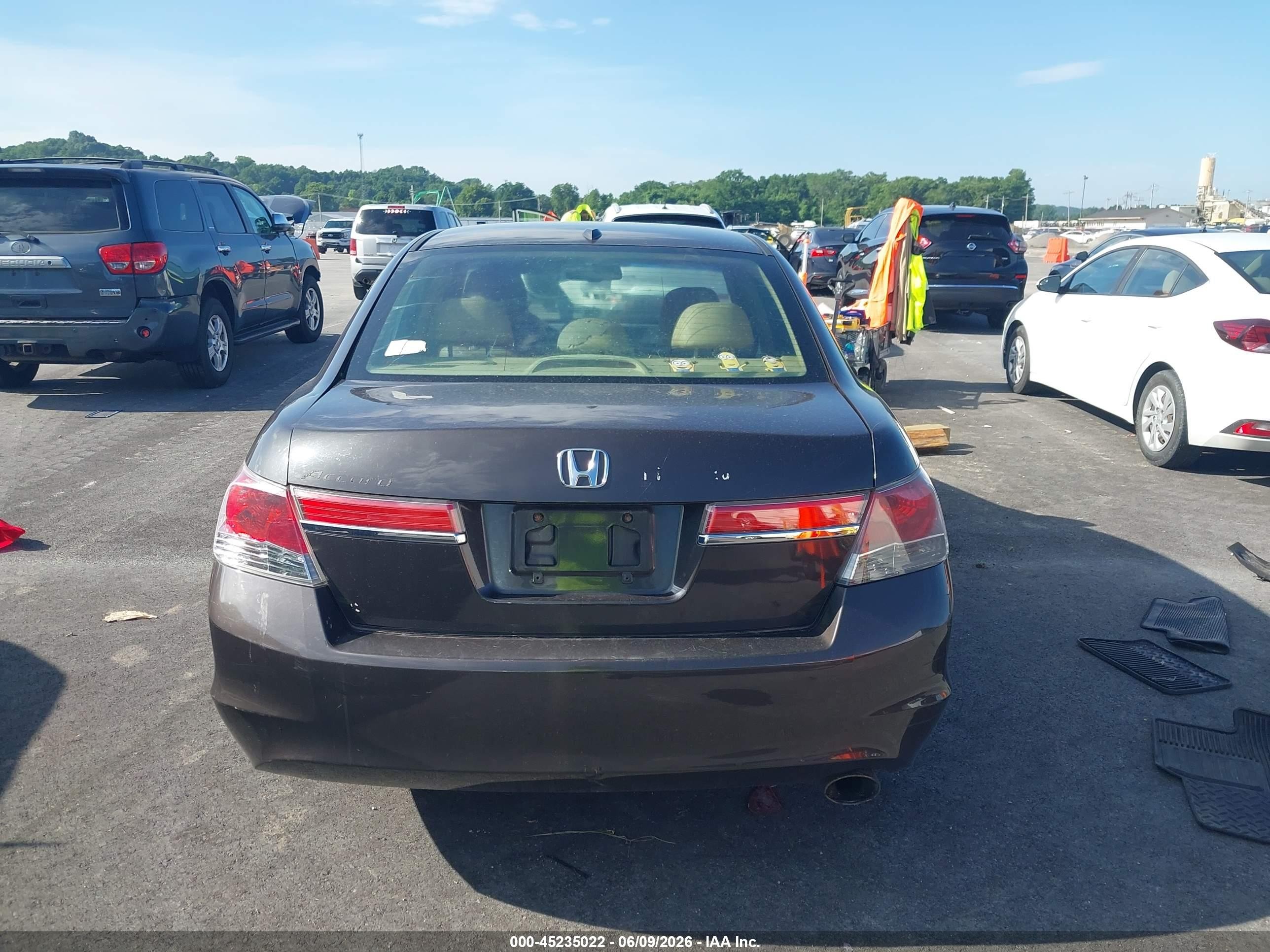 2011 Honda Accord 2.4 Ex-l Фиолетовый vin: 1HGCP2F81BA072227