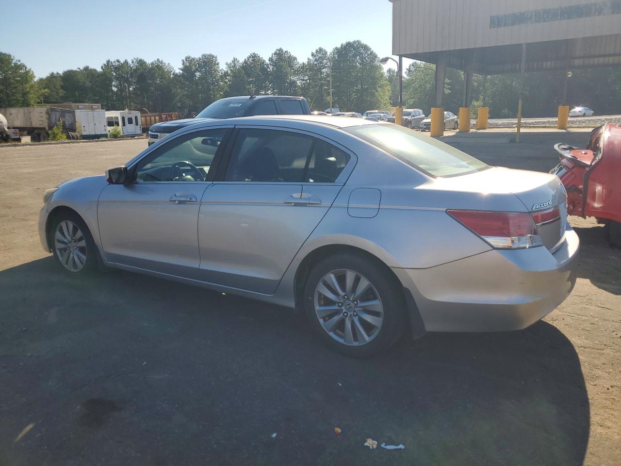2011 Honda Accord Exl Silver vin: 1HGCP2F81BA075077