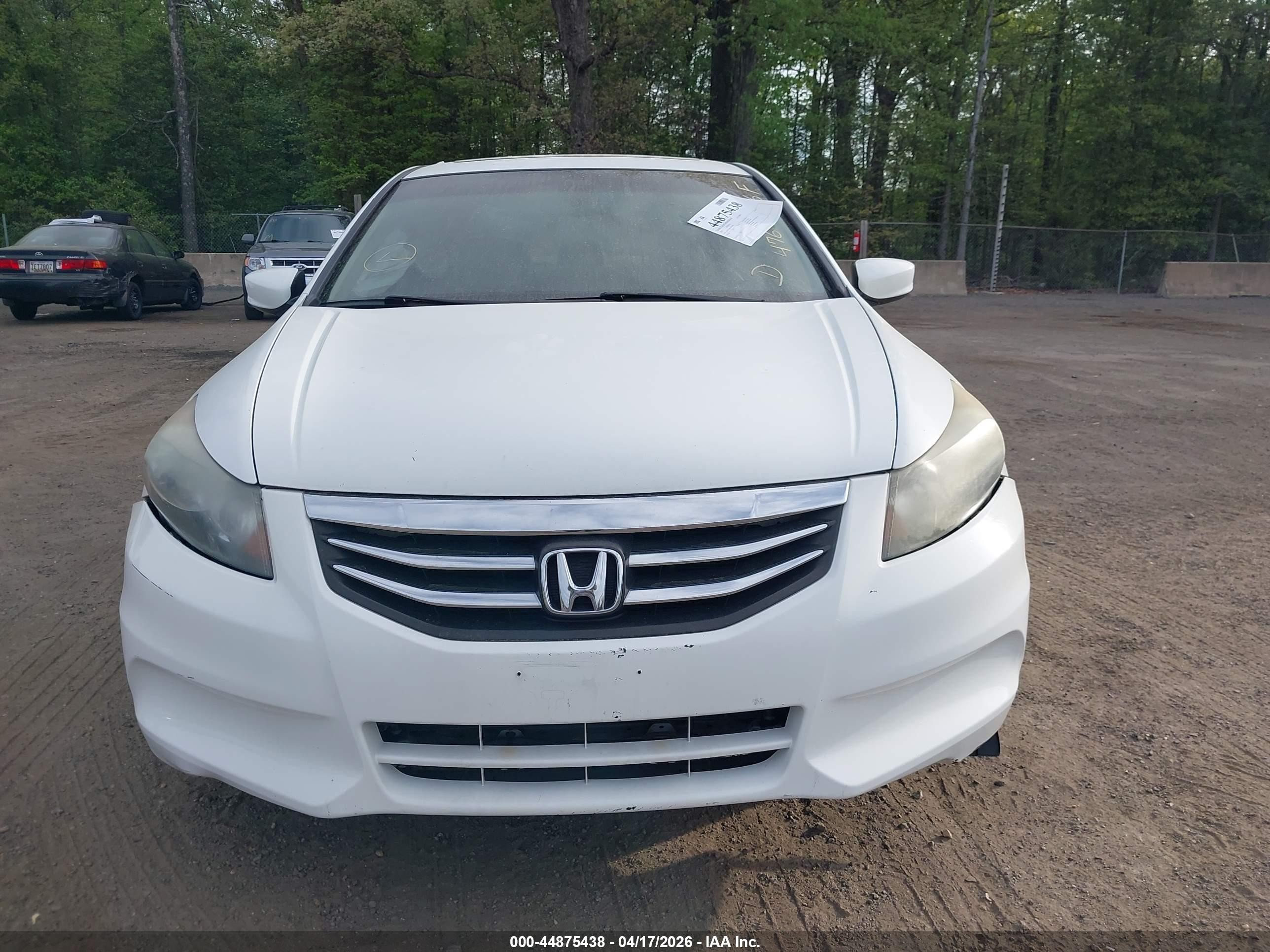 2011 Honda Accord 2.4 Ex-l White vin: 1HGCP2F81BA078819