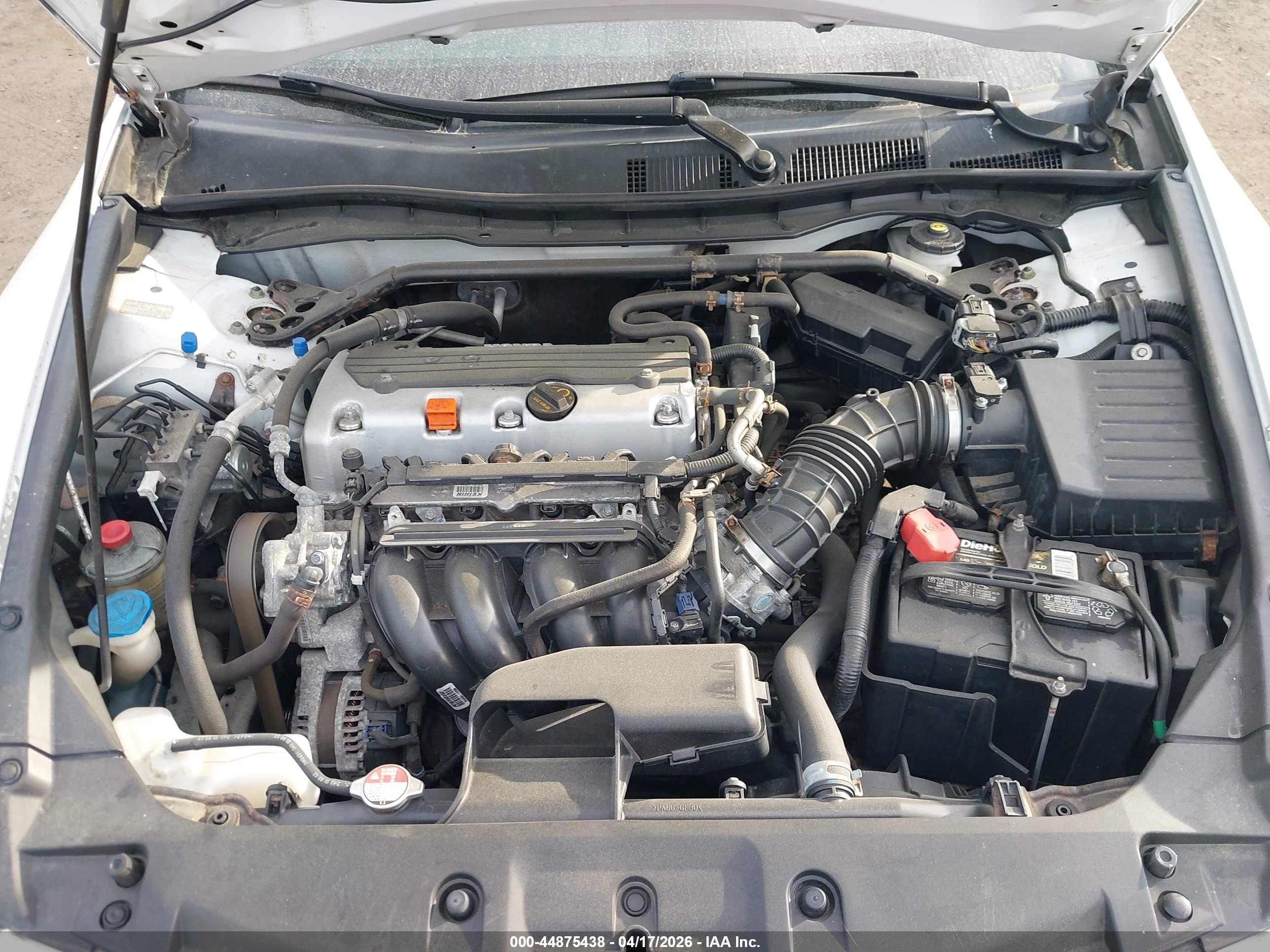 2011 Honda Accord 2.4 Ex-l White vin: 1HGCP2F81BA078819