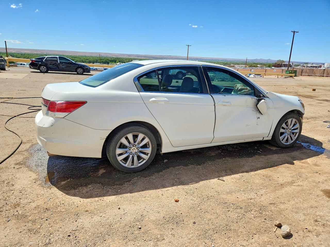 2011 Honda Accord Exl Белый vin: 1HGCP2F81BA089626