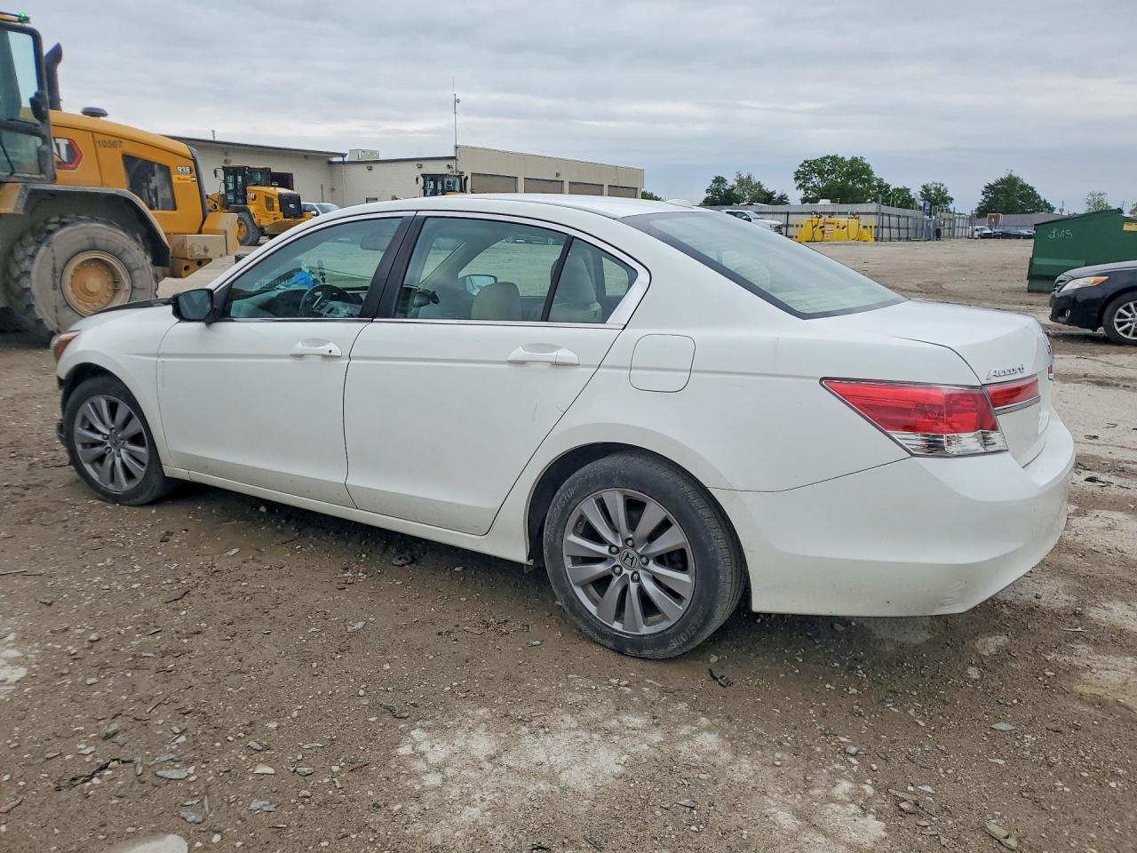 2011 Honda Accord Exl White vin: 1HGCP2F81BA133981