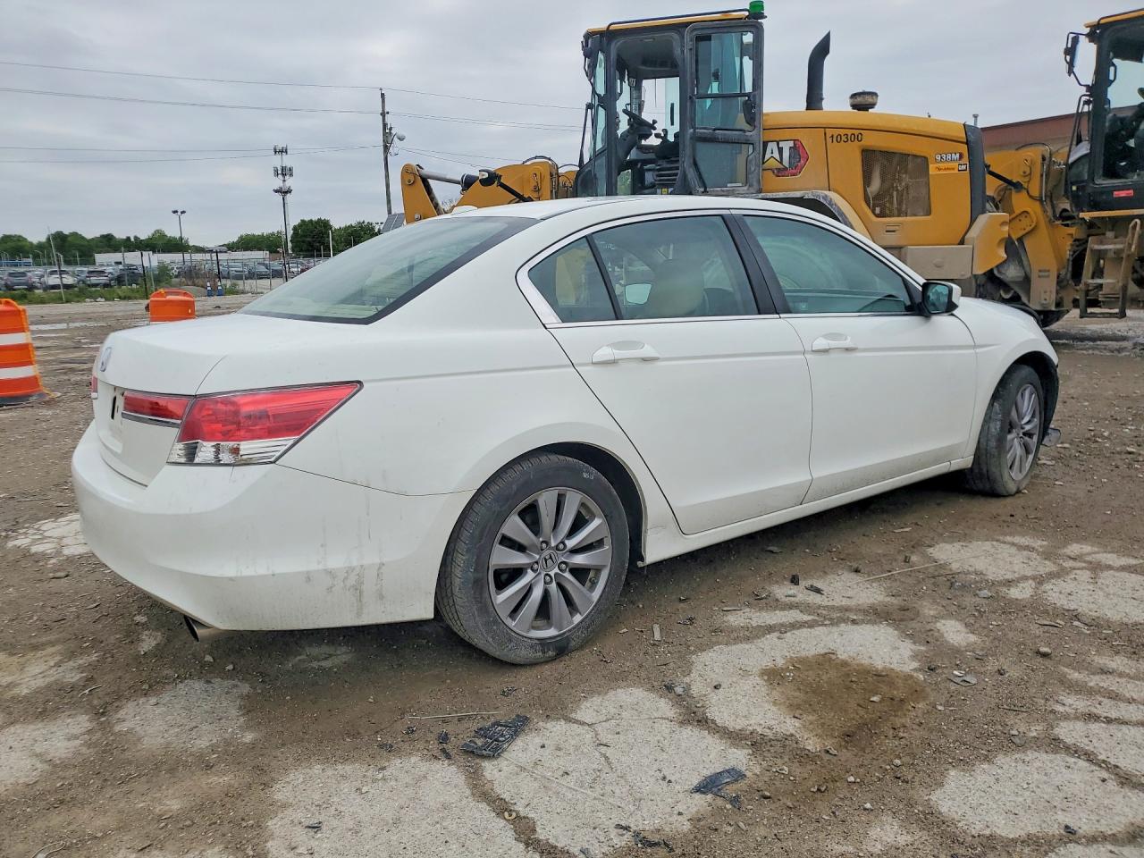 2011 Honda Accord Exl White vin: 1HGCP2F81BA133981