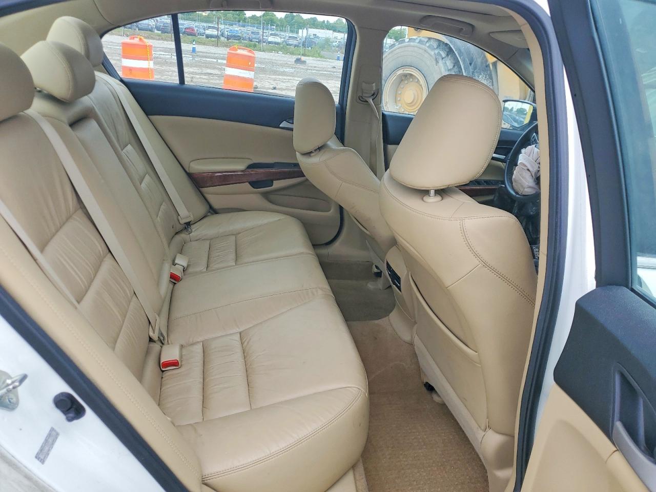 2011 Honda Accord Exl White vin: 1HGCP2F81BA133981