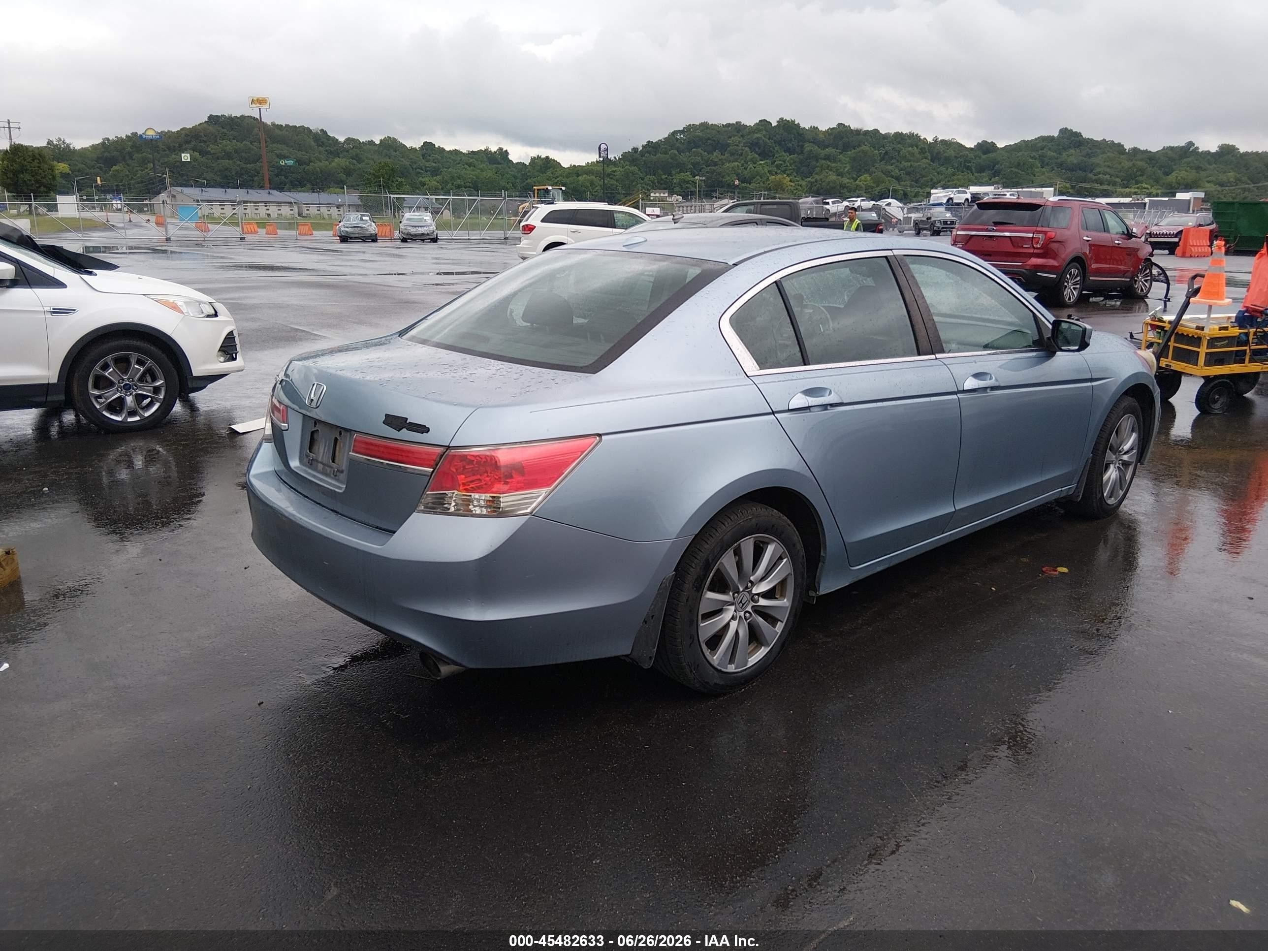 2011 Honda Accord 2.4 Ex-l Blue vin: 1HGCP2F81BA142213