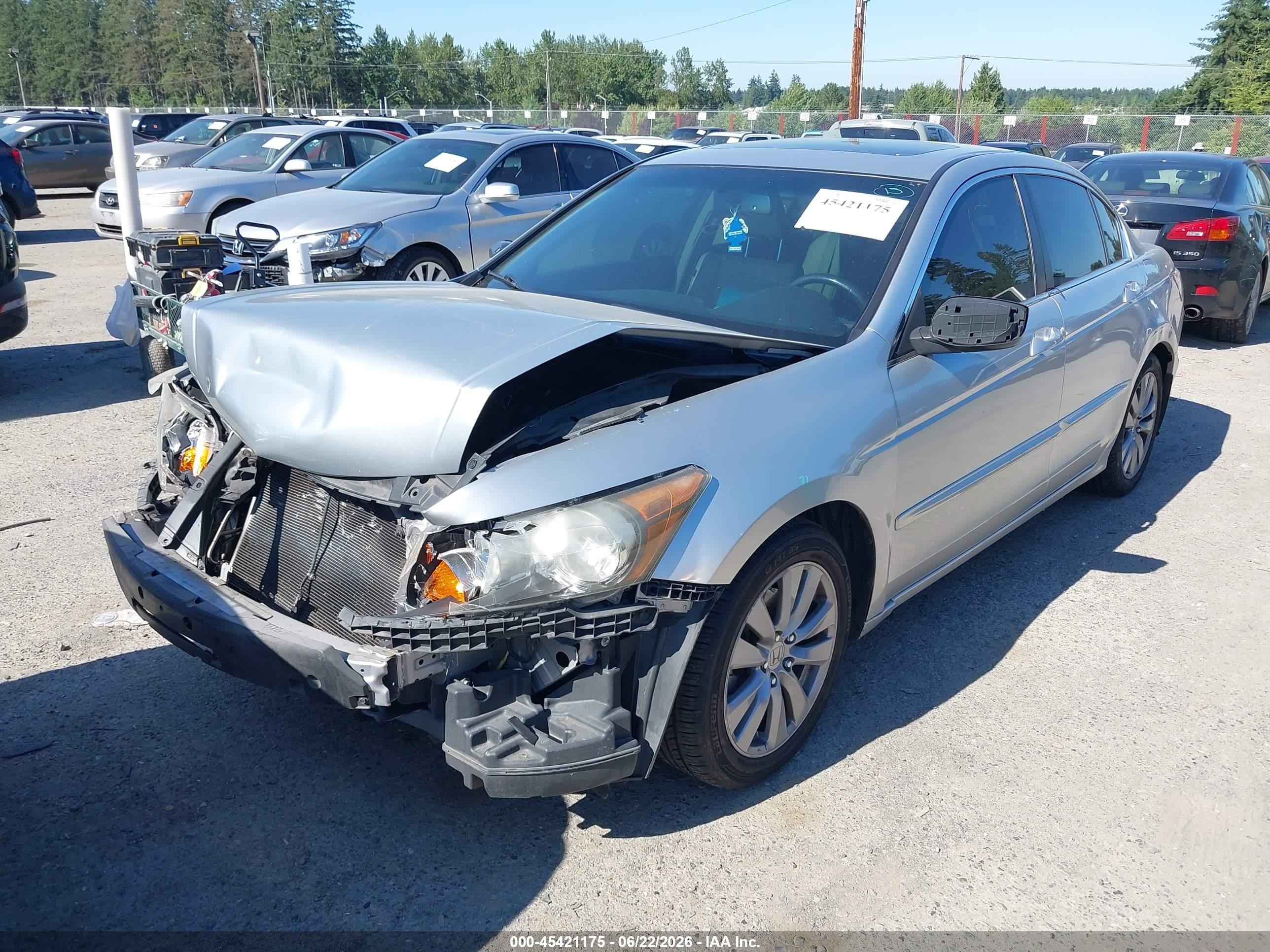 2011 Honda Accord 2.4 Ex-l Silver vin: 1HGCP2F81BA149372