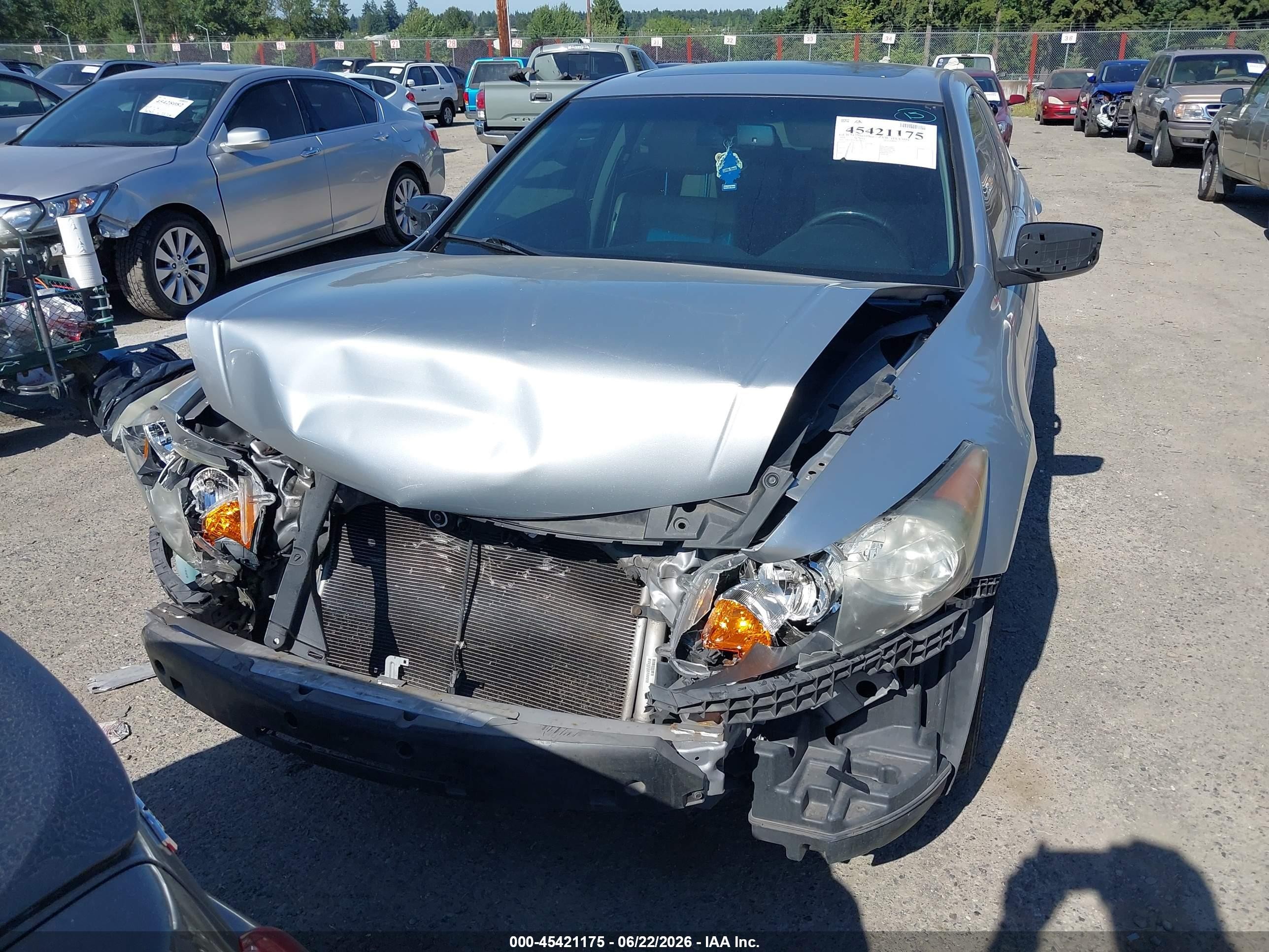 2011 Honda Accord 2.4 Ex-l Silver vin: 1HGCP2F81BA149372
