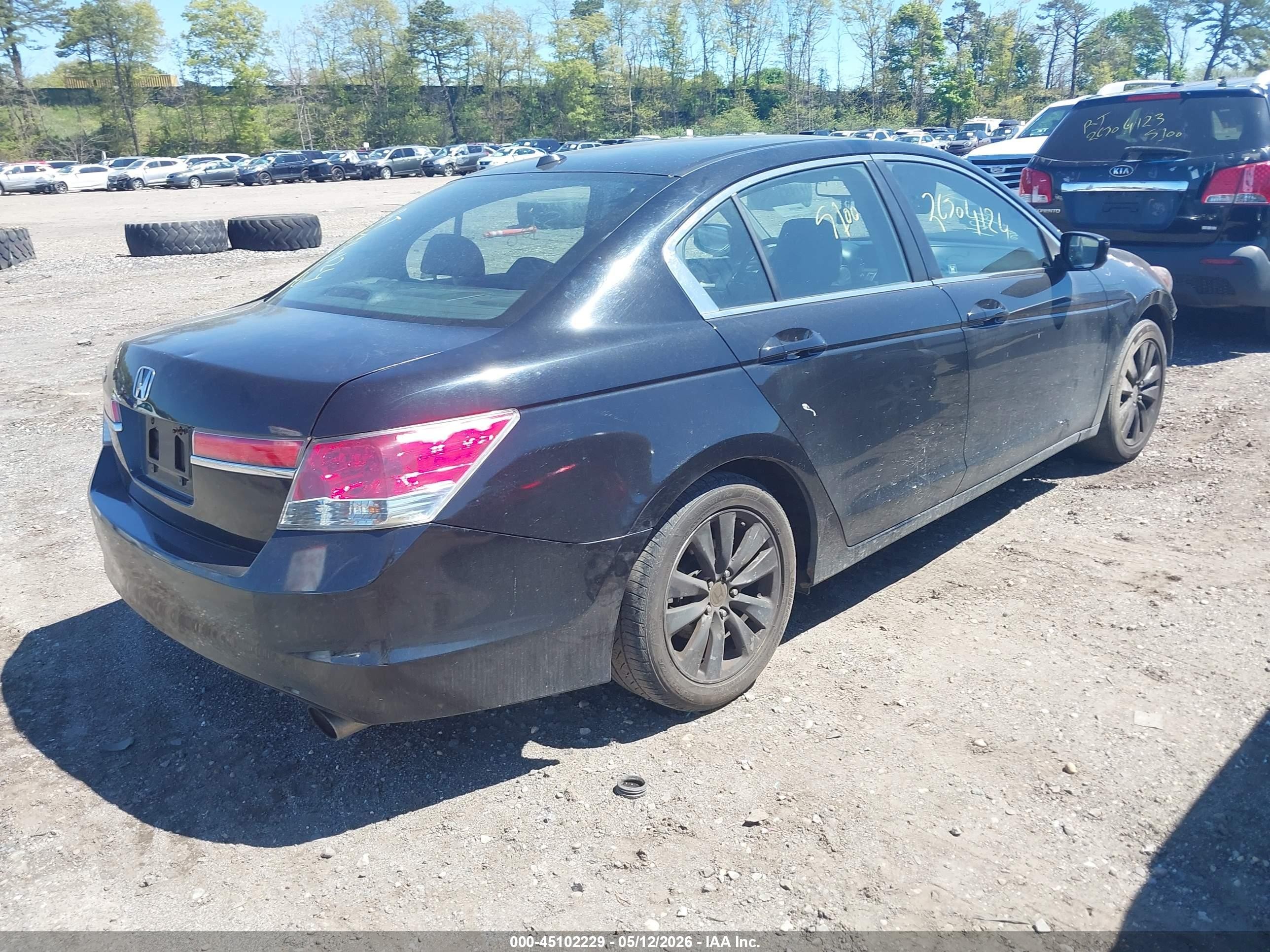 2011 Honda Accord 2.4 Ex-l Black vin: 1HGCP2F81BA154054