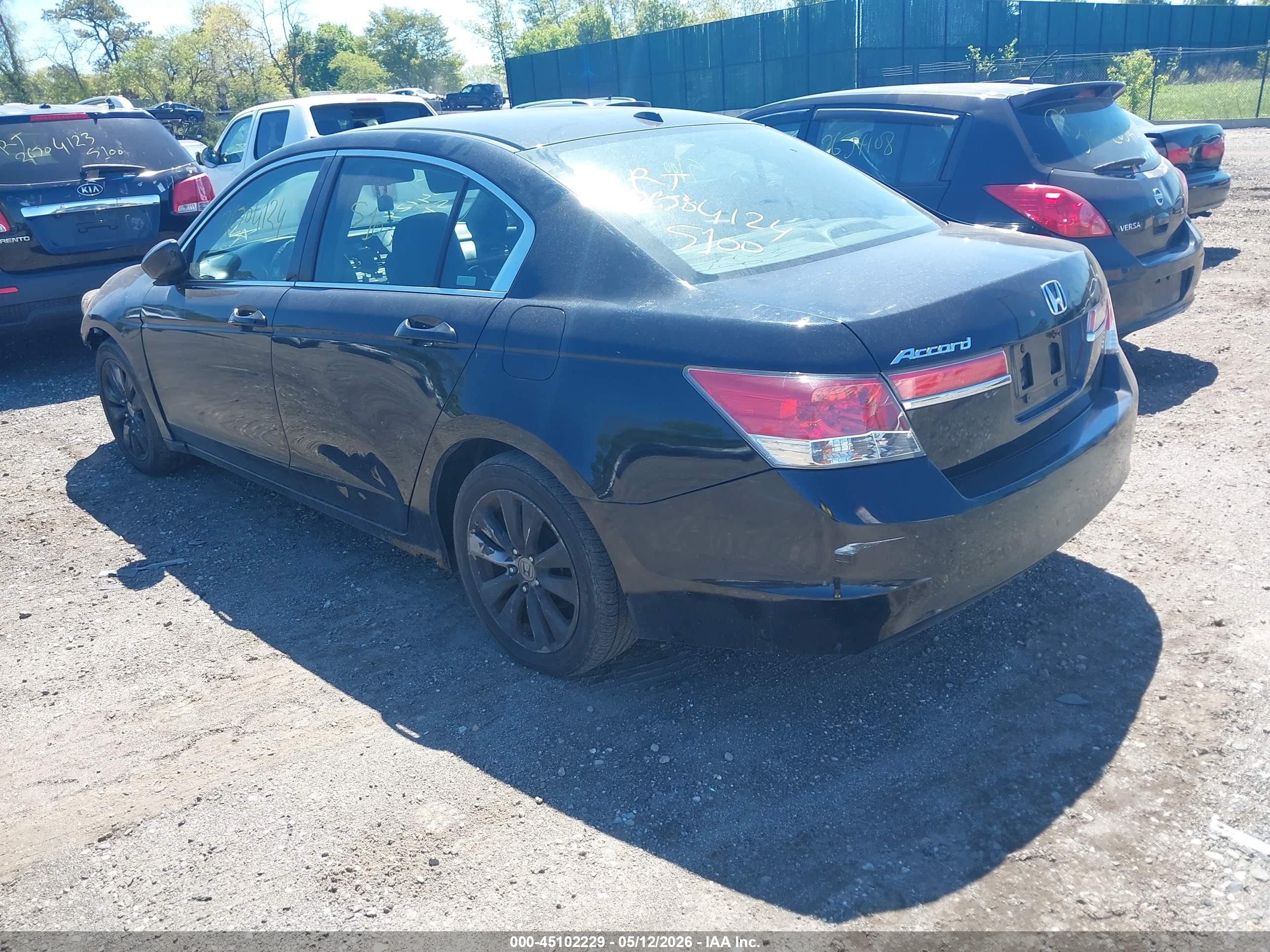 2011 Honda Accord 2.4 Ex-l Black vin: 1HGCP2F81BA154054