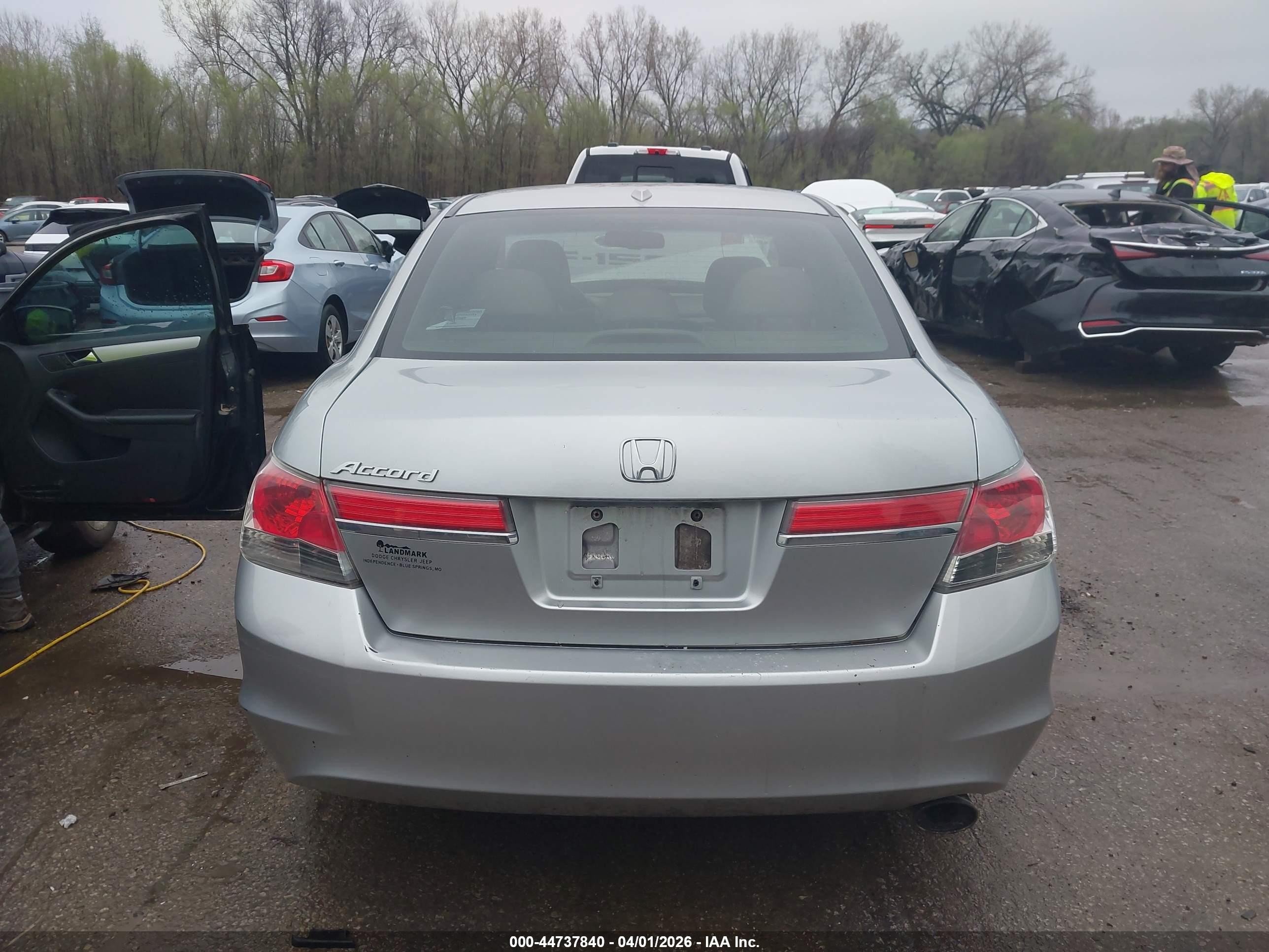 2012 Honda Accord 2.4 Ex-l Silver vin: 1HGCP2F81CA003331