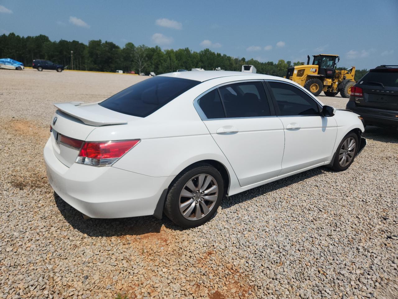 2012 Honda Accord 4d Ex White vin: 1HGCP2F81CA045420