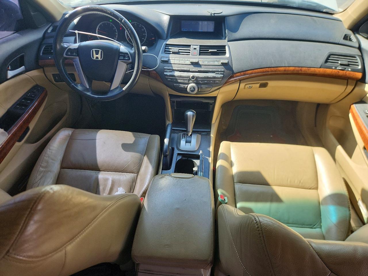 2012 Honda Accord Exl White vin: 1HGCP2F81CA058023