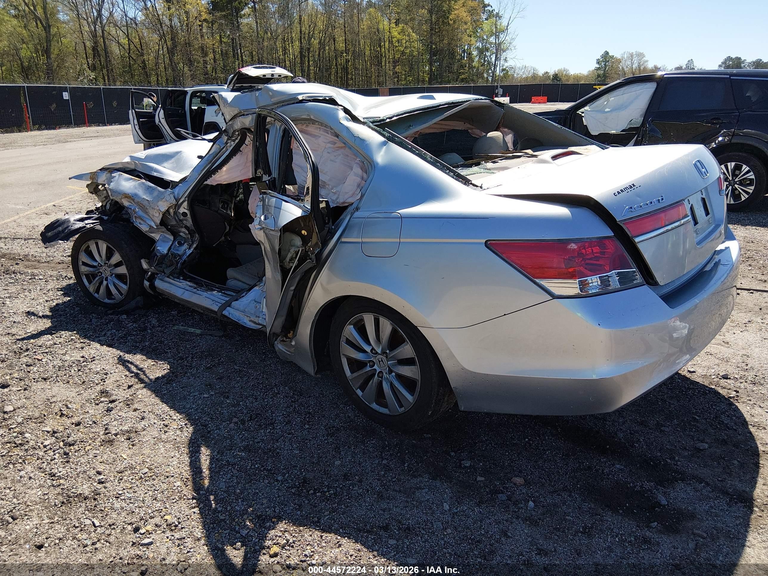 2012 Honda Accord 2.4 Ex-l Silver vin: 1HGCP2F81CA070138