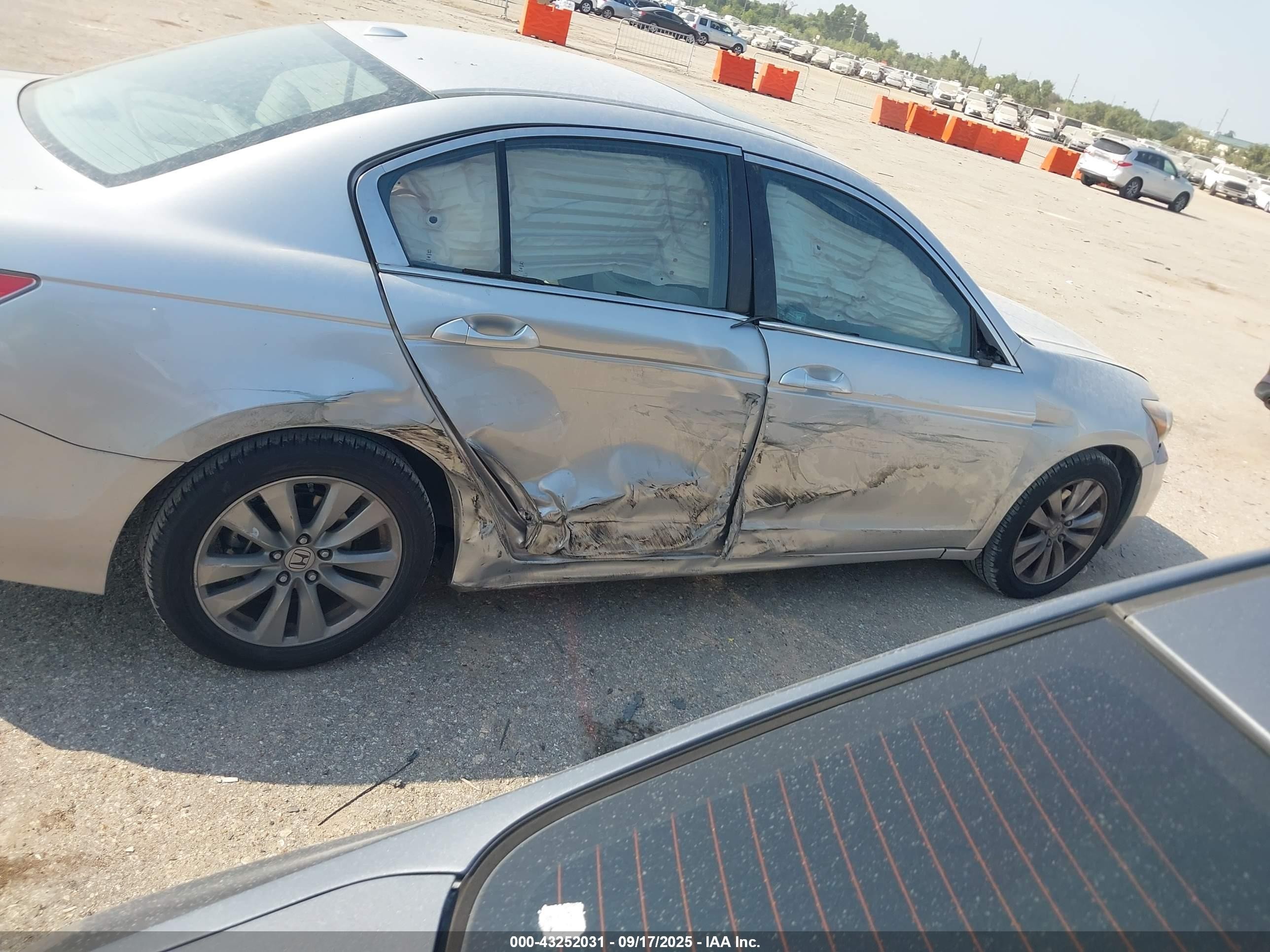 2012 Honda Accord Sdn 2.4 Ex-l/ex-l Silver vin: 1HGCP2F81CA144948