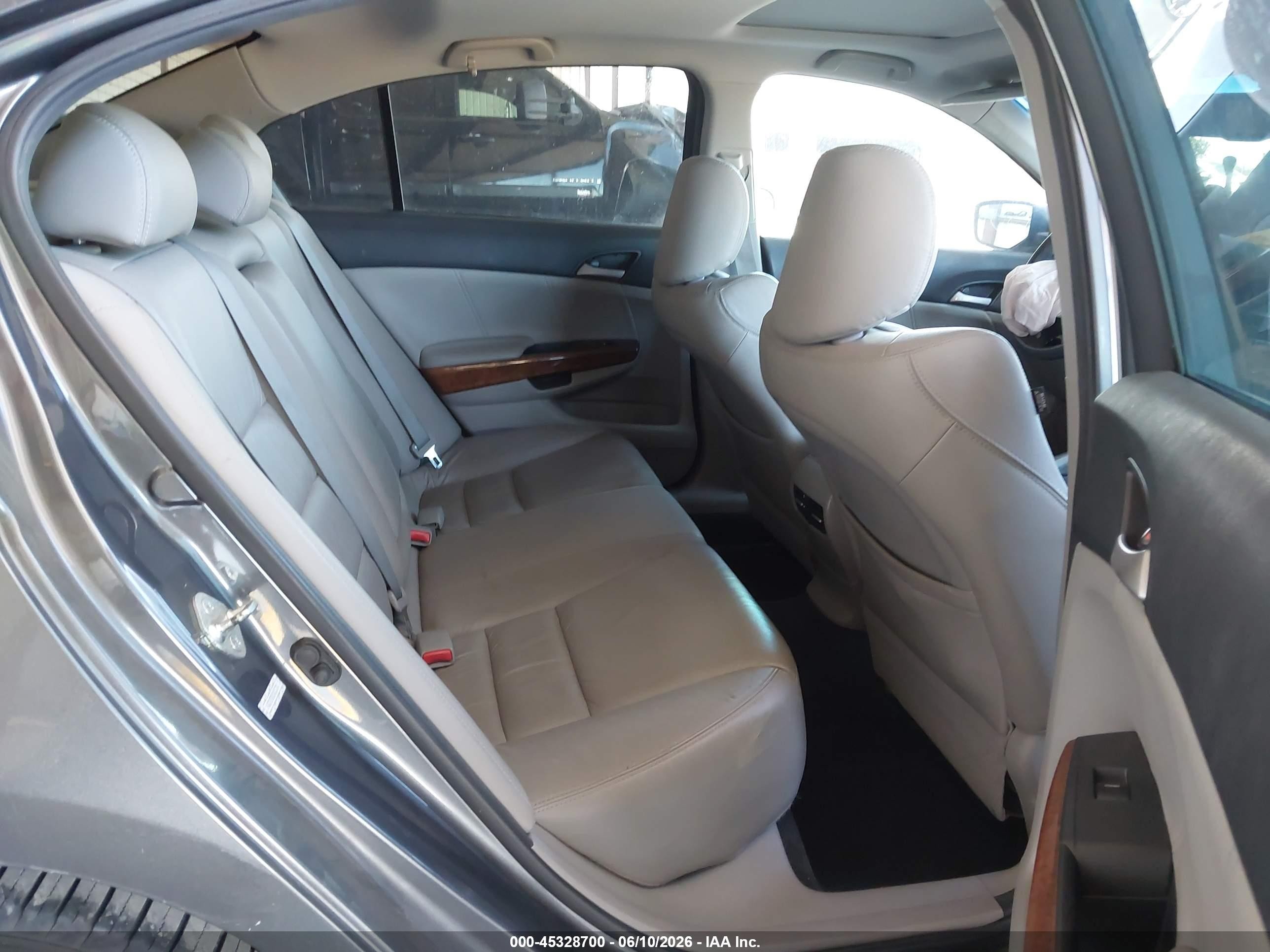2012 Honda Accord 2.4 Ex-l Gray vin: 1HGCP2F81CA153701