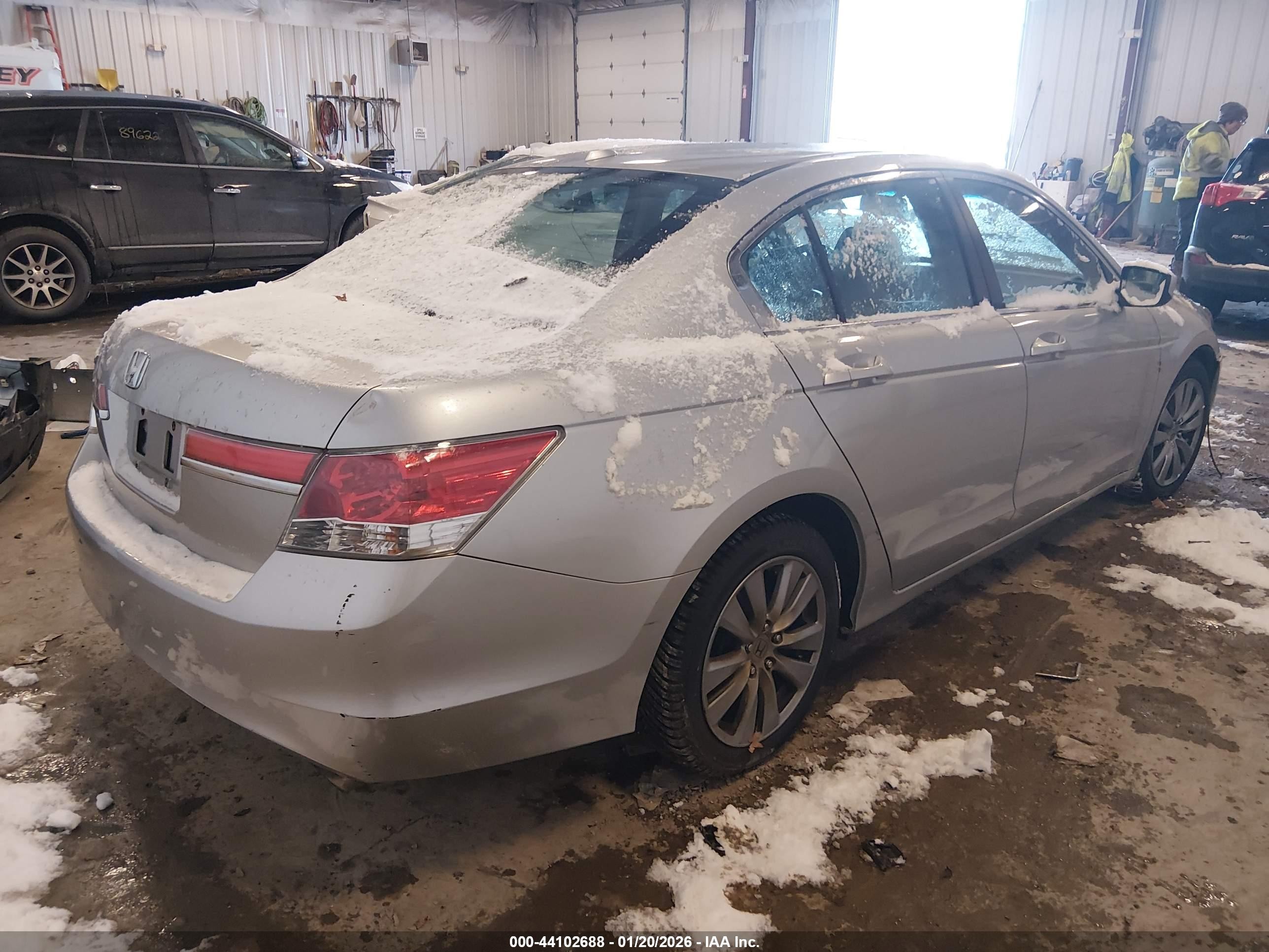 2012 Honda Accord Sdn 2.4 Ex-l/ex-l Silver vin: 1HGCP2F81CA183880