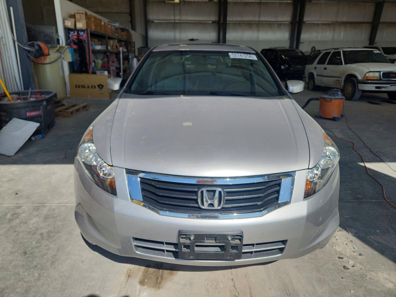 2010 Honda Accord Exl Silver vin: 1HGCP2F82AA108621