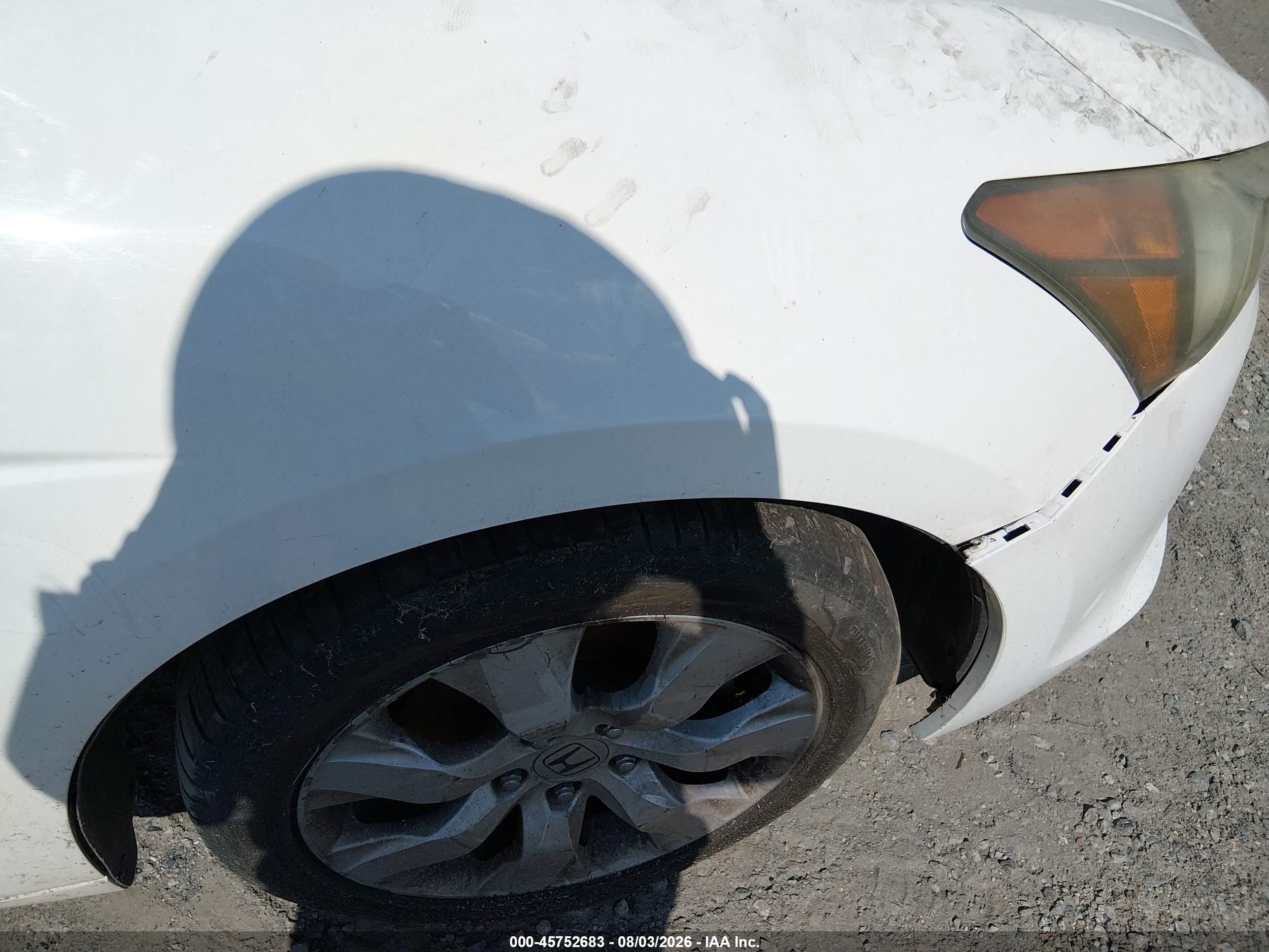 2010 Honda Accord 2.4 Ex-l Белый vin: 1HGCP2F82AA137116