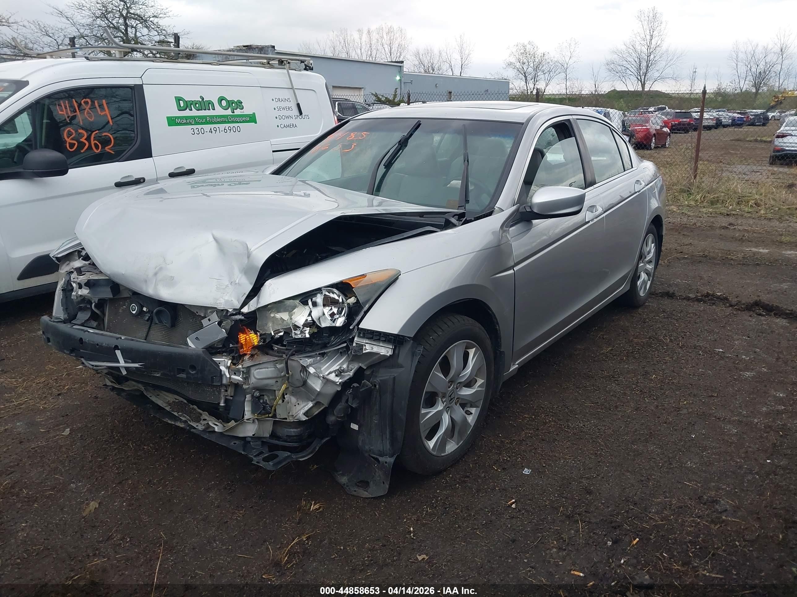 2010 Honda Accord 2.4 Ex-l Silver vin: 1HGCP2F82AA173761