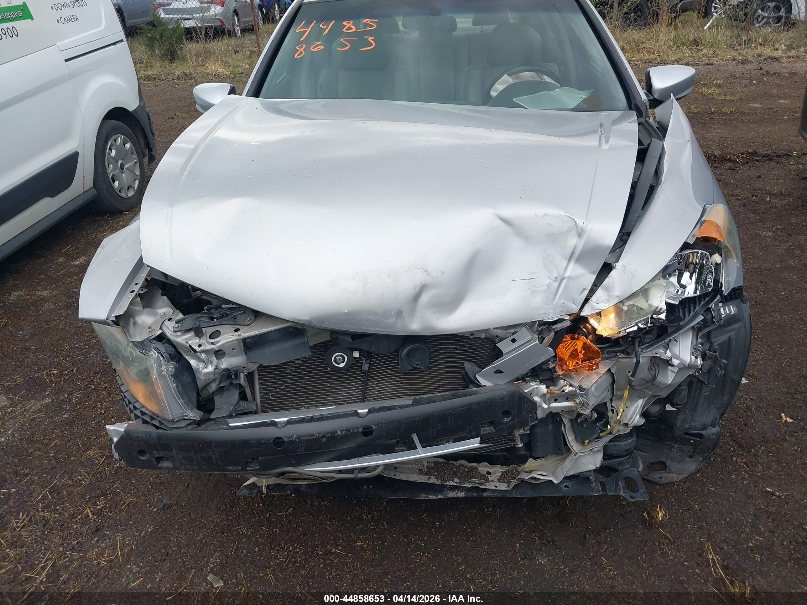 2010 Honda Accord 2.4 Ex-l Silver vin: 1HGCP2F82AA173761