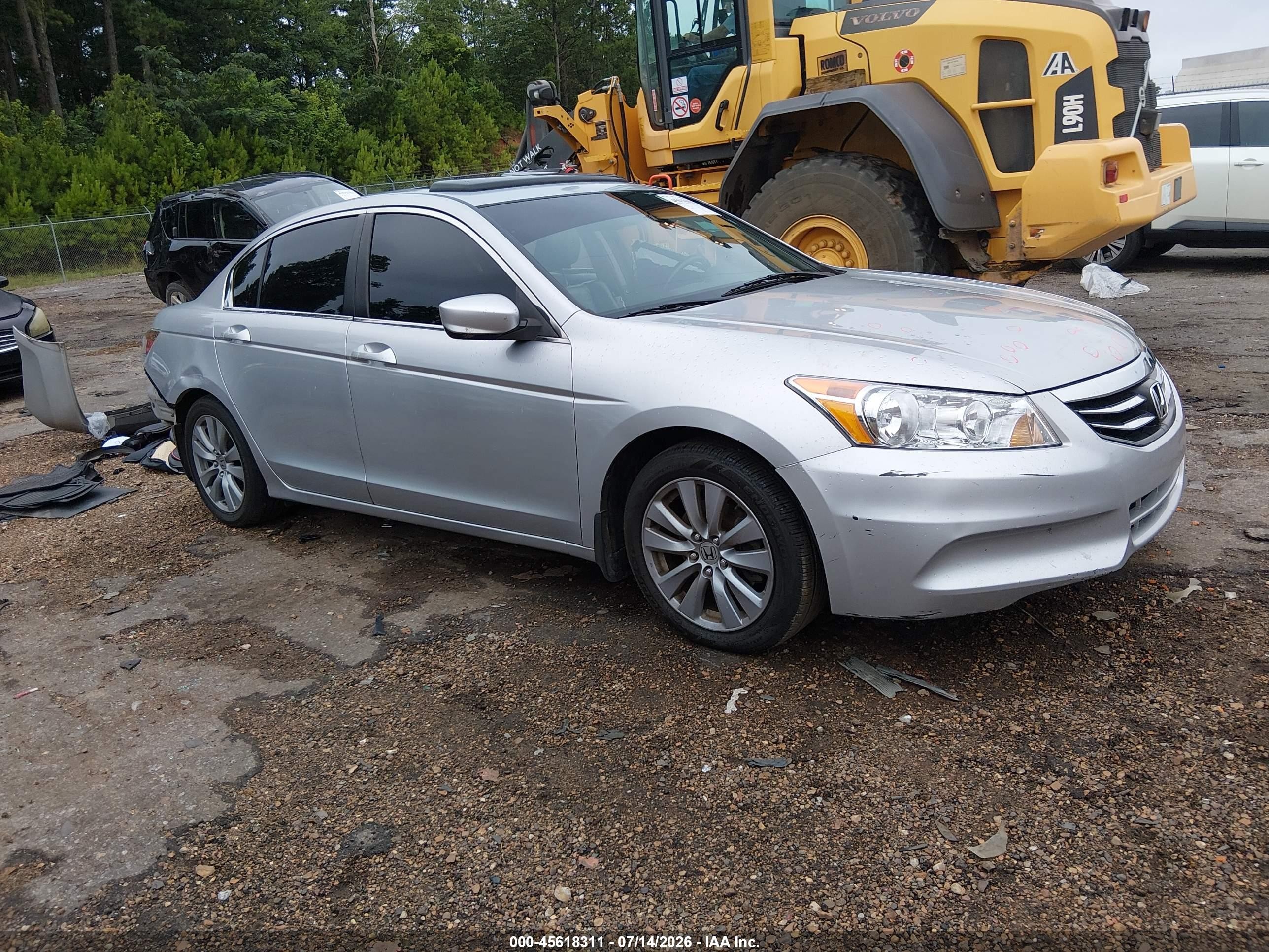 2011 Honda Accord 2.4 Ex-l Silver vin: 1HGCP2F82BA006950