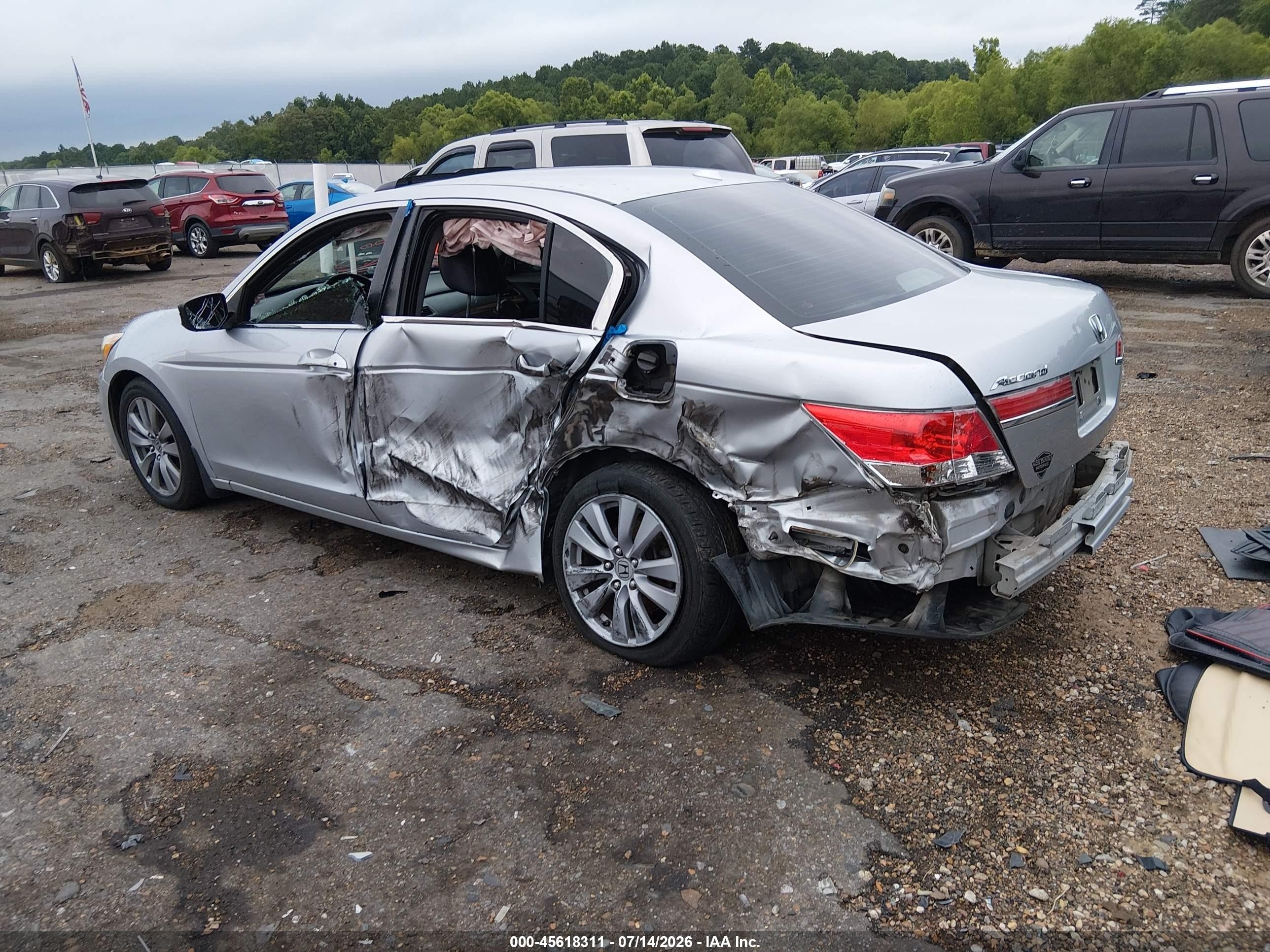 2011 Honda Accord 2.4 Ex-l Silver vin: 1HGCP2F82BA006950
