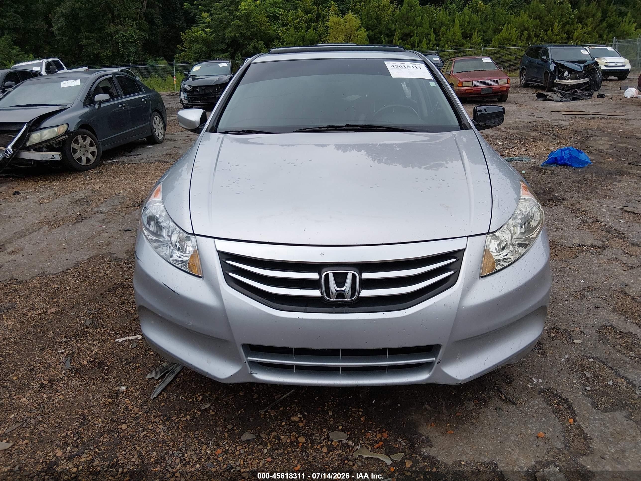 2011 Honda Accord 2.4 Ex-l Silver vin: 1HGCP2F82BA006950