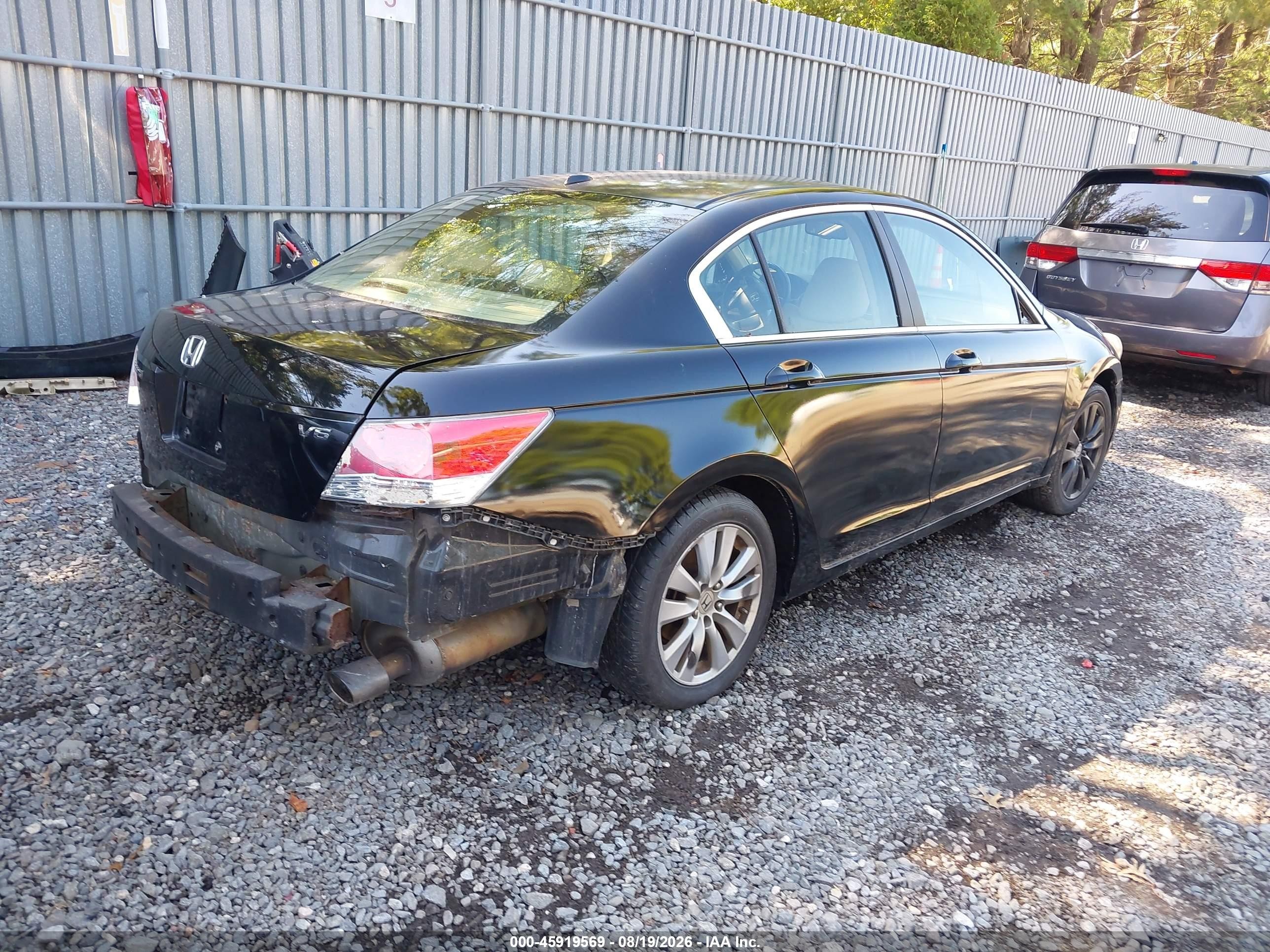 2011 Honda Accord 2.4 Ex-l Black vin: 1HGCP2F82BA082278
